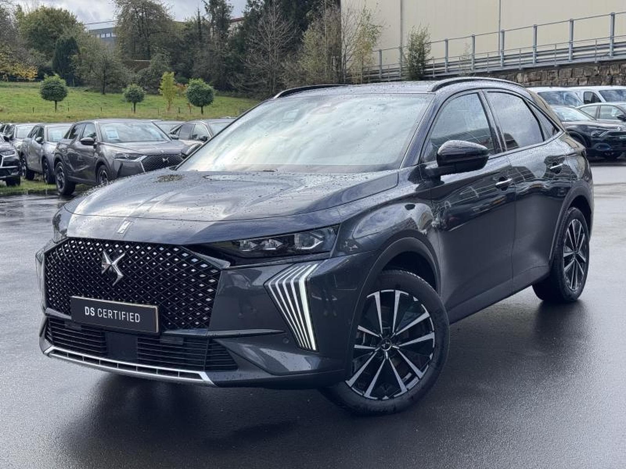 DS Automobiles DS7 7 E-Tense RIVOLI 300 (2024) - Photo 1