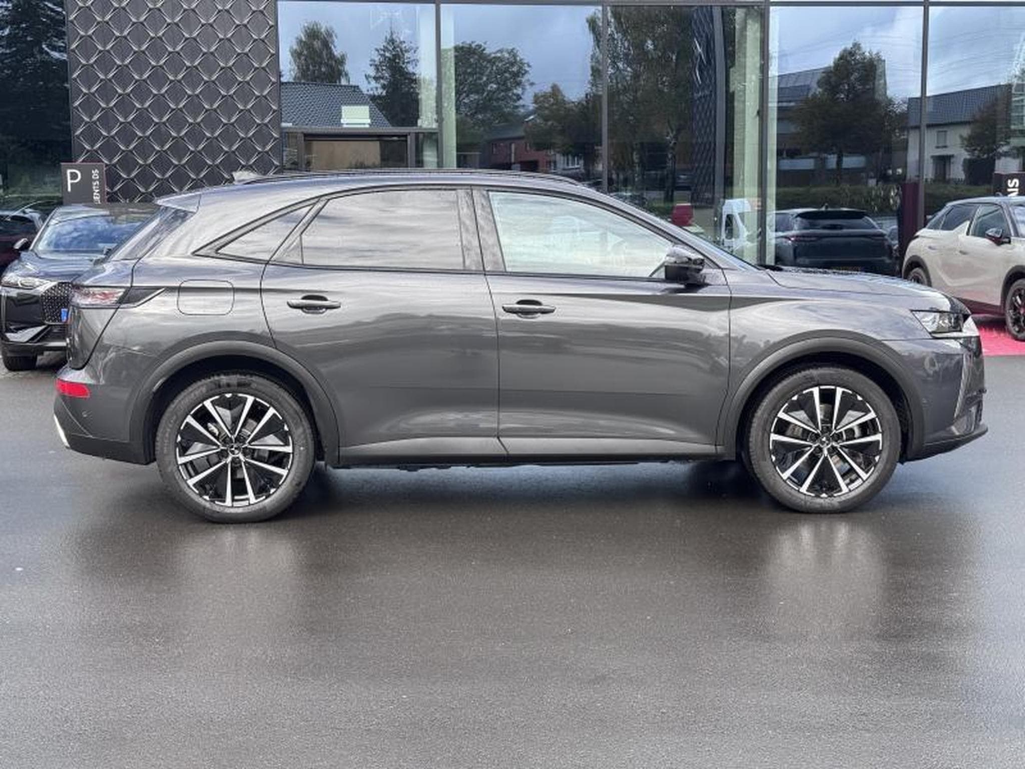 DS Automobiles DS7 7 E-Tense RIVOLI 300 (2024) - Photo 8