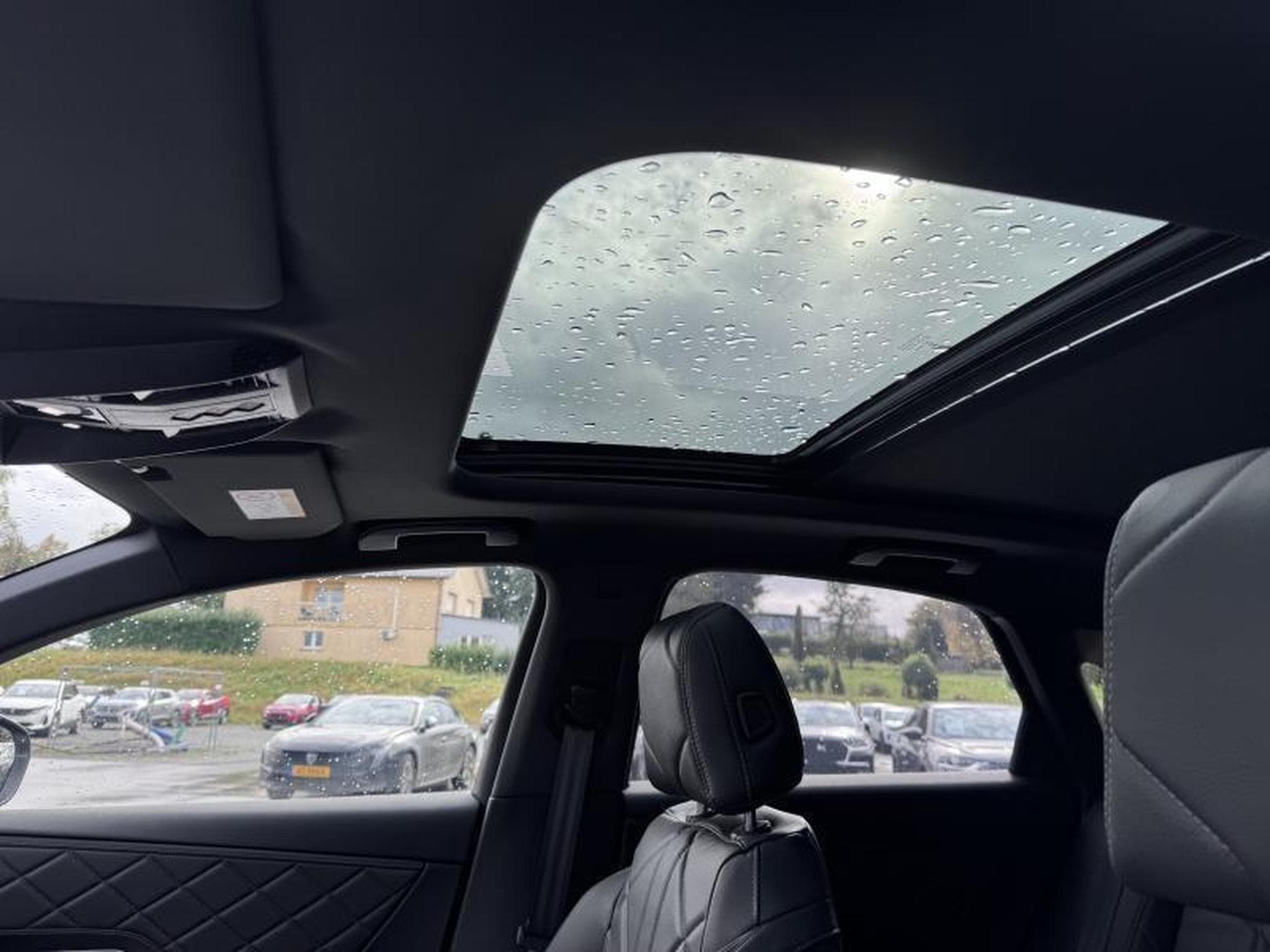 DS Automobiles DS7 7 E-Tense RIVOLI 300 (2024) - Photo 19