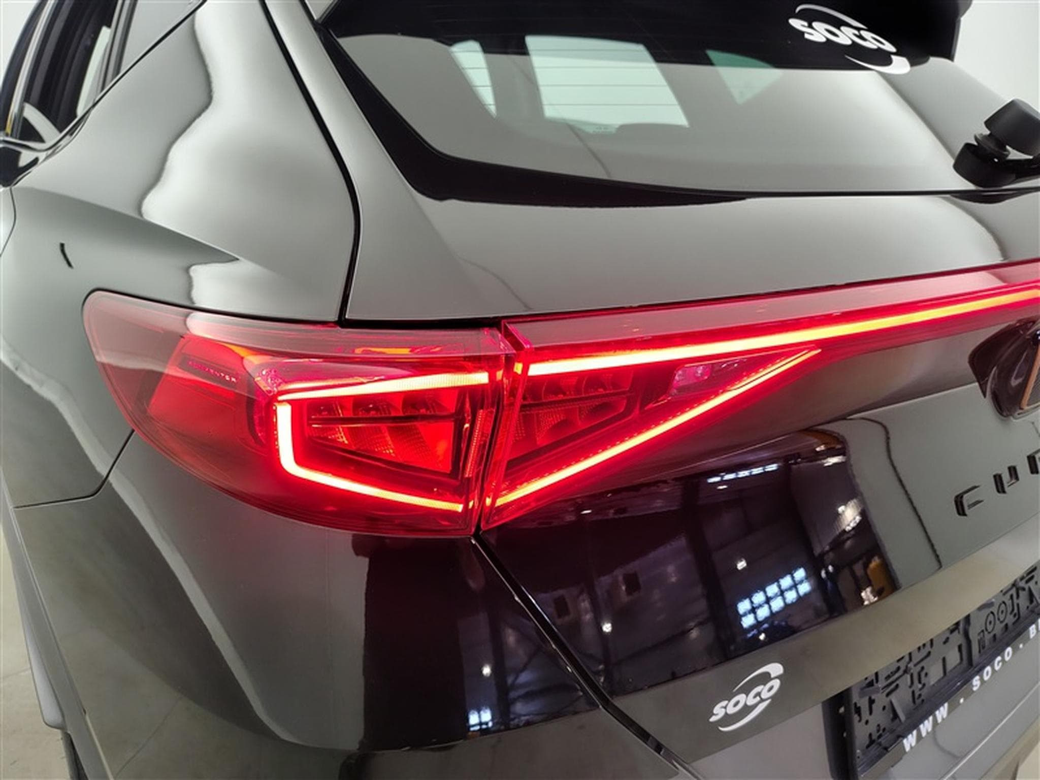 Cupra Formentor 1.4 e-Hybrid PHEV DSG NAVI / S-CUIR / FULL LED (2023) - Photo 16