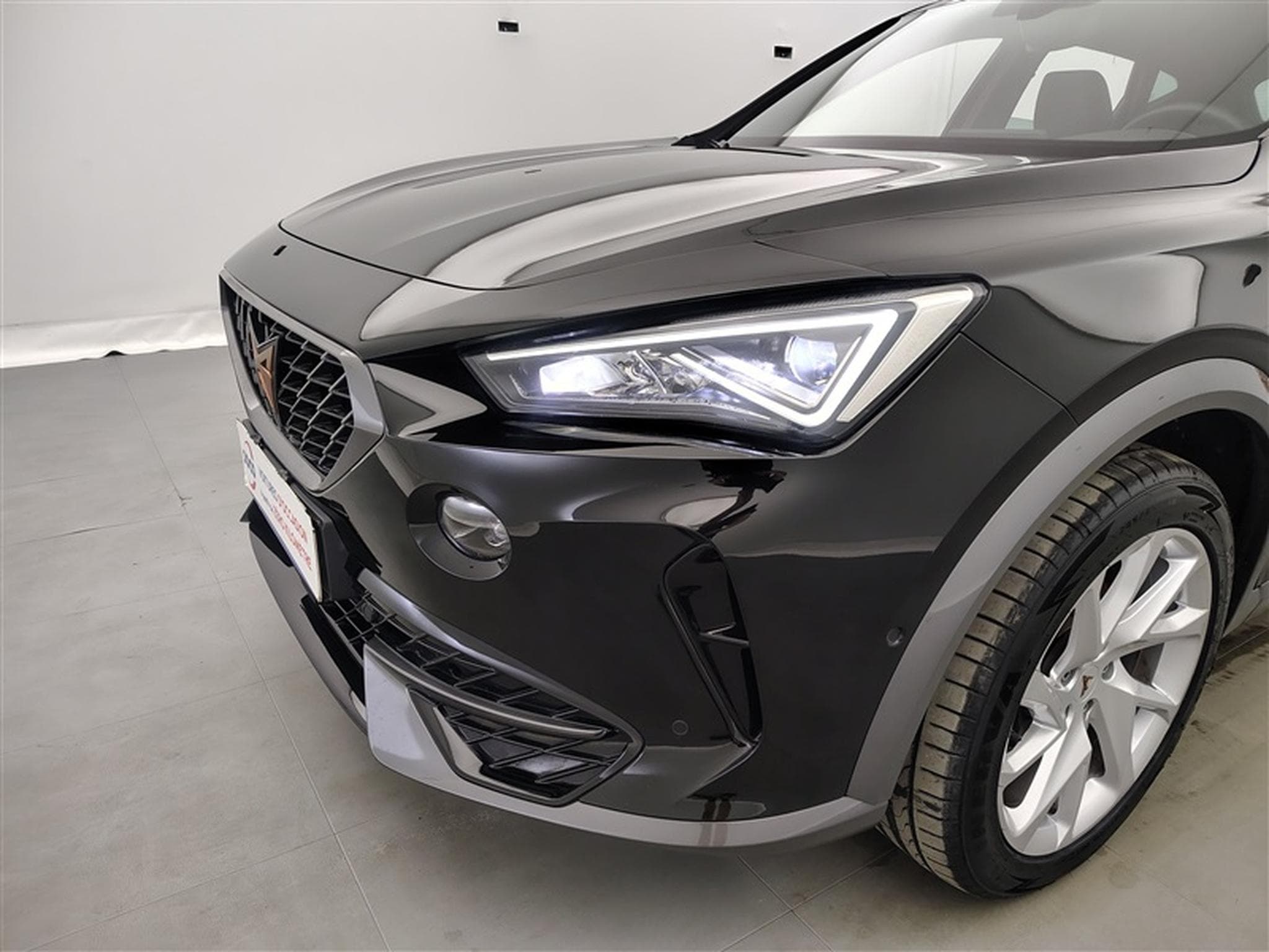 Cupra Formentor 1.4 e-Hybrid PHEV DSG NAVI / S-CUIR / FULL LED (2023) - Photo 15