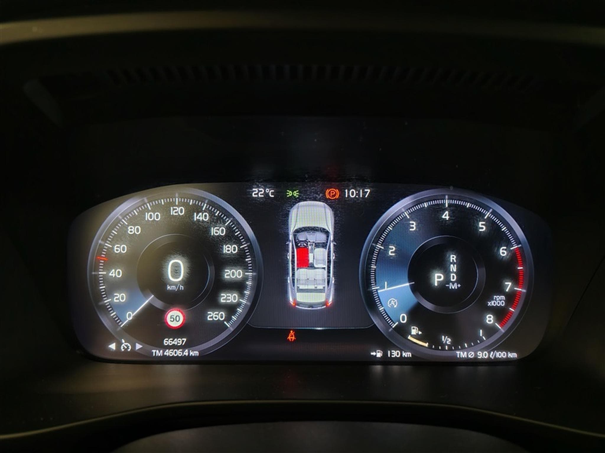 Volvo XC40 1.5 T2 129cv Geartronic Momentum NAVI / FULL LED / CAMERA (2020) - Photo 10