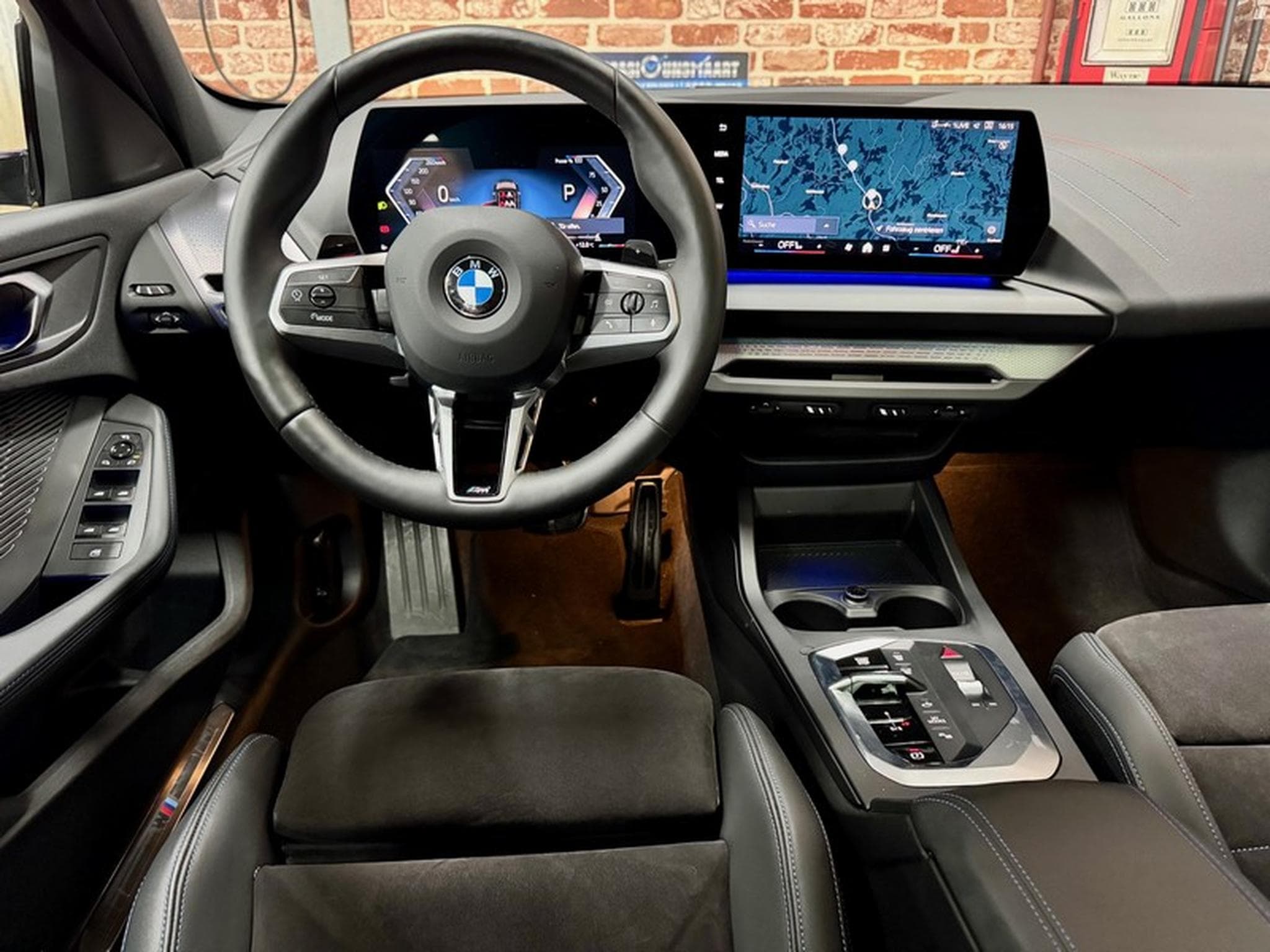 BMW 120 120iA 170cv Auto M-SPORT (New Modèle) (2025) - Photo 4