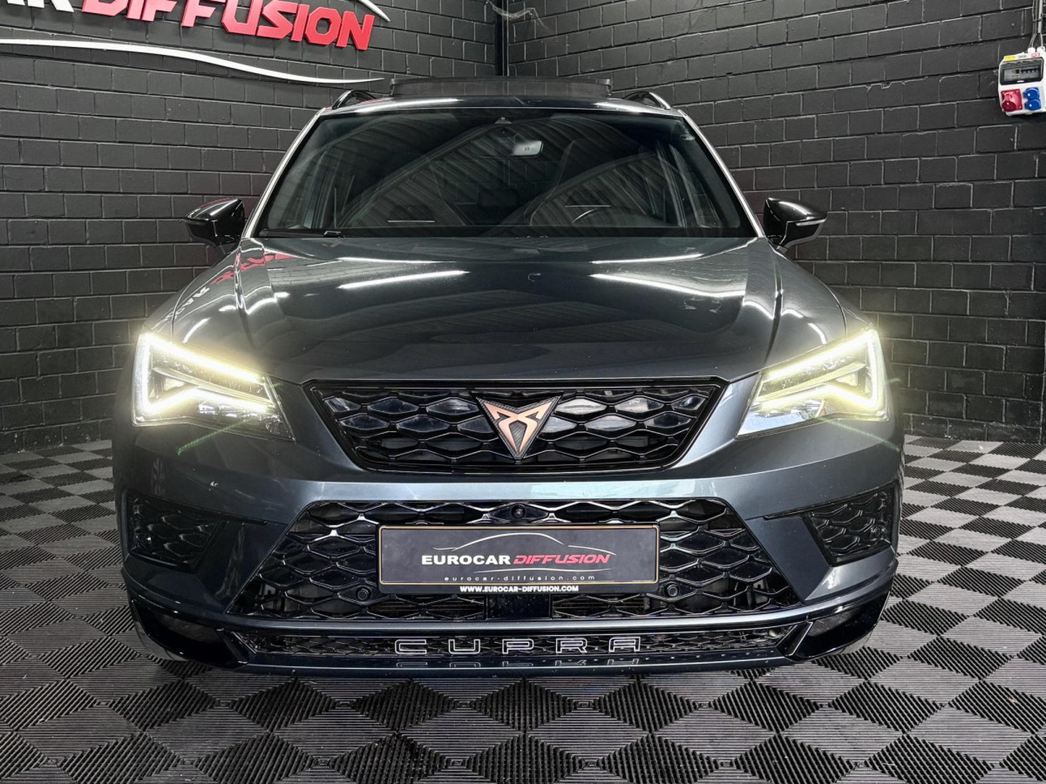 Cupra Ateca 2.0 TSI 300 CV *PANO* 360°* ACC* (2020) - Foto 2