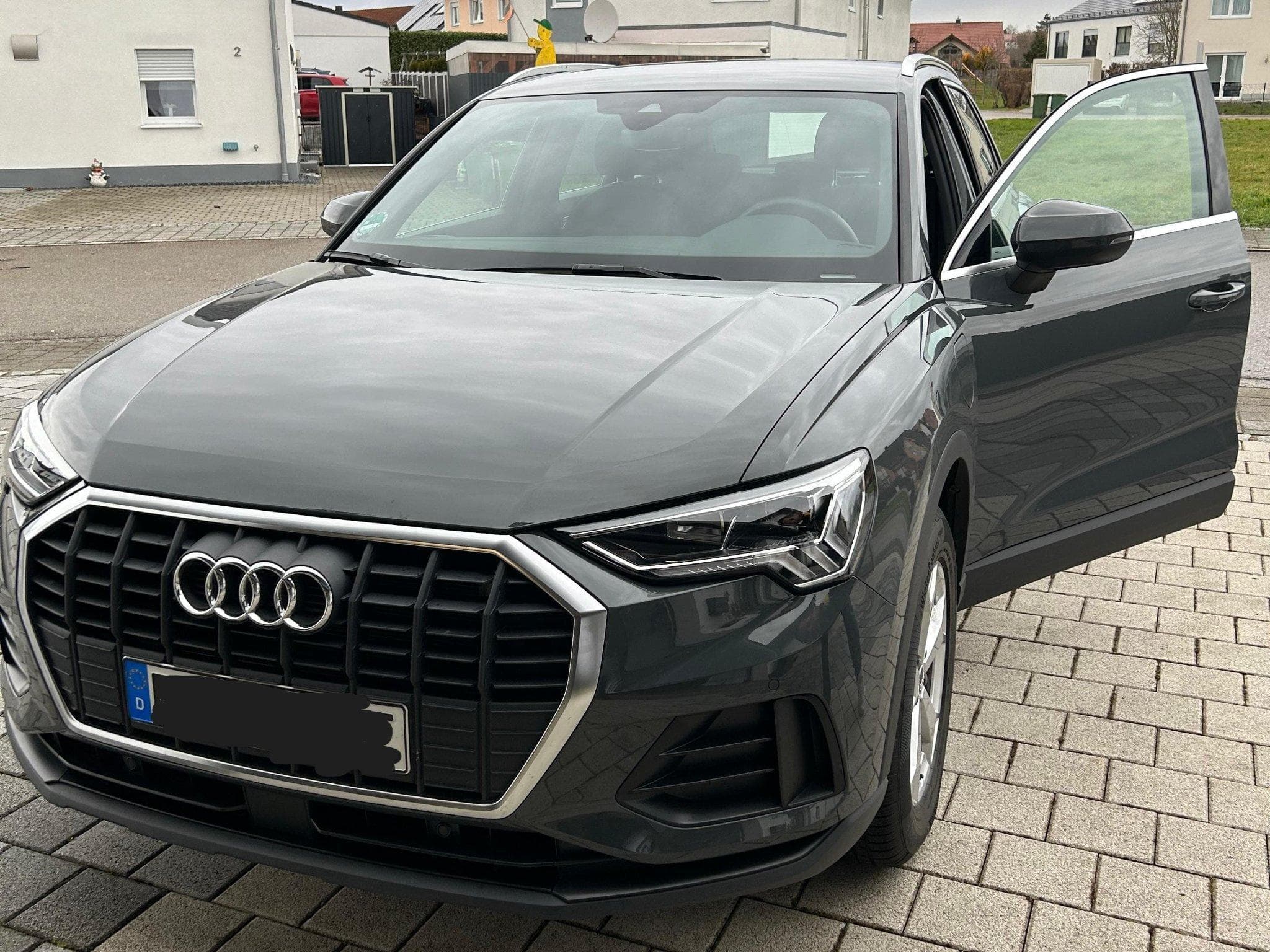 Audi Q3 Audi Q3 45 TFSI e S tronic 245 hp PHEV (2021) - Photo 1