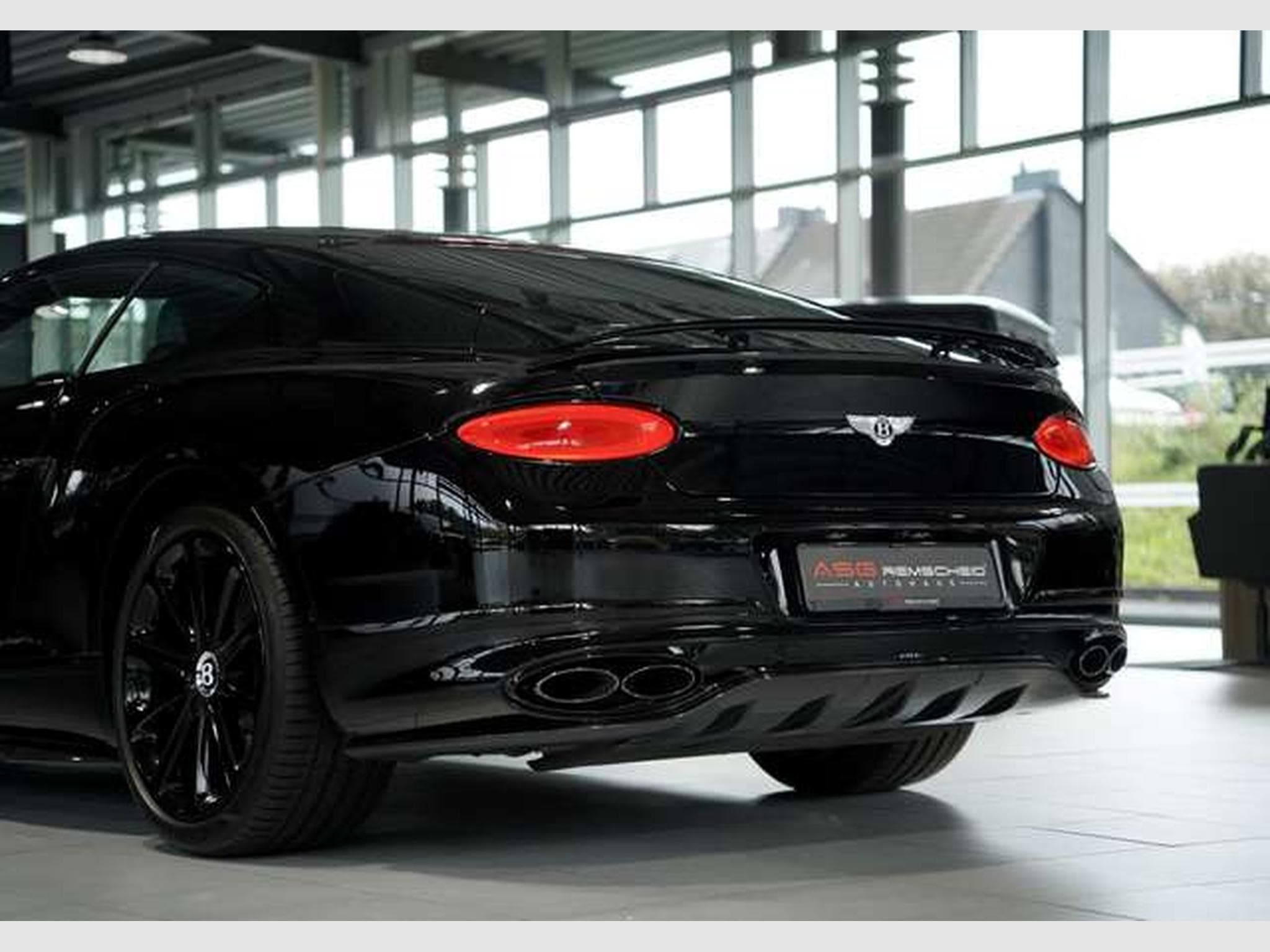 Bentley Continental GT V8 *Mulliner *Blackline *Carbon (2022) - Foto 15
