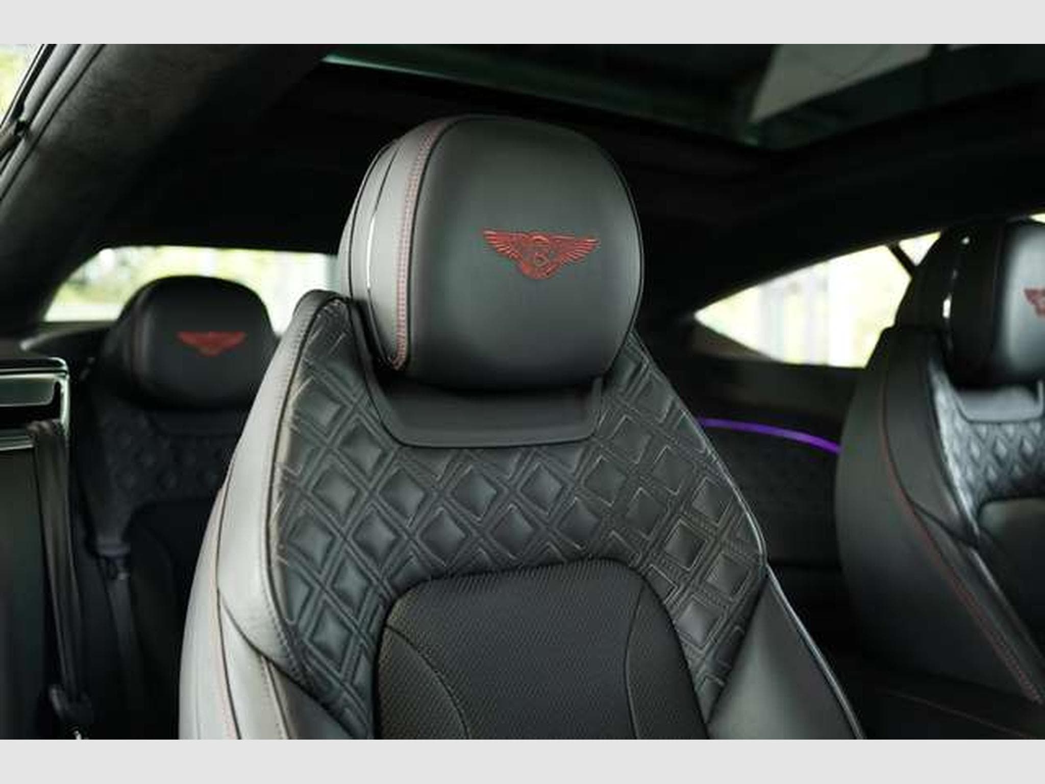Bentley Continental GT V8 *Mulliner *Blackline *Carbon (2022) - Foto 30