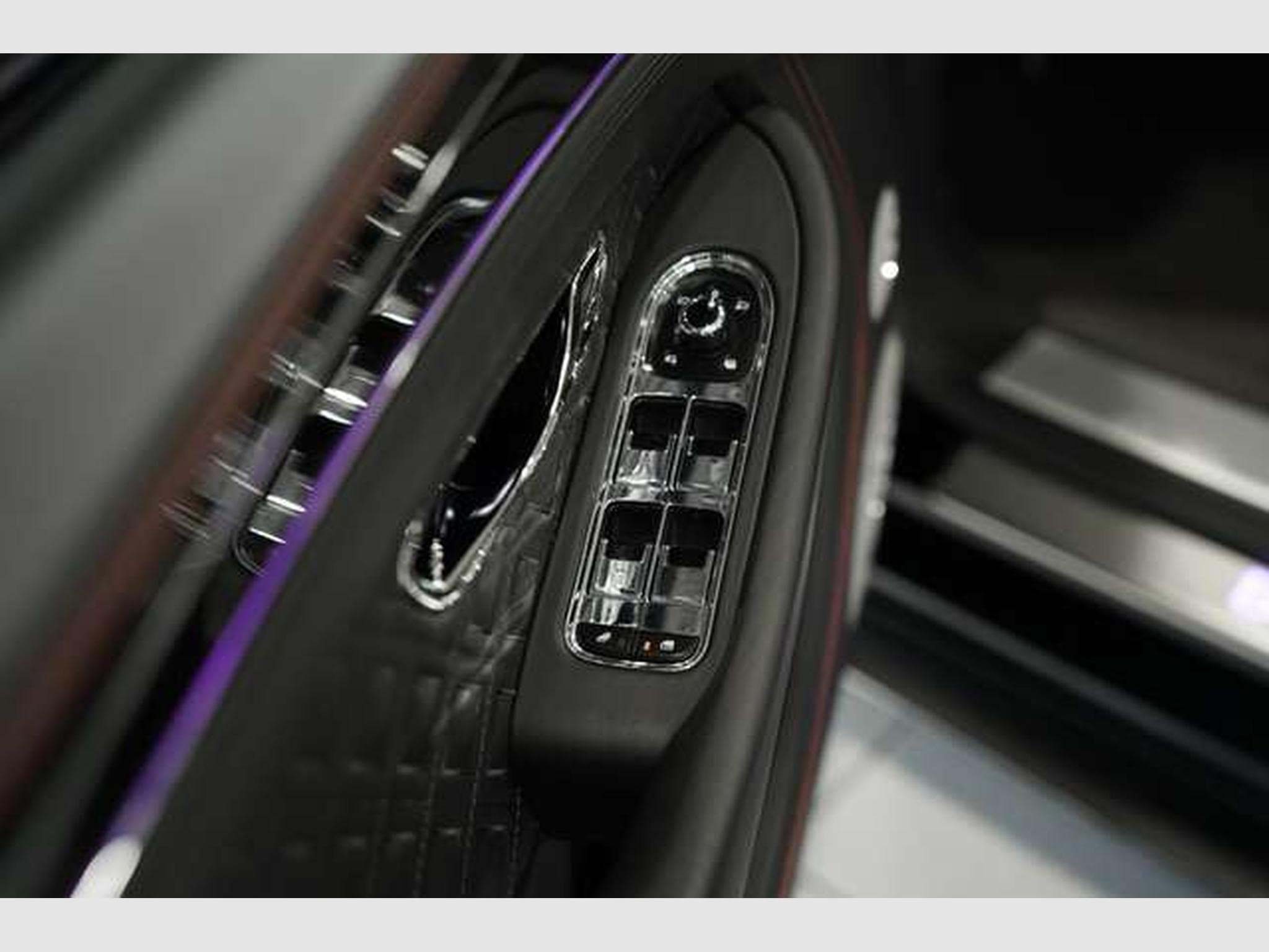 Bentley Continental GT V8 *Mulliner *Blackline *Carbon (2022) - Foto 32