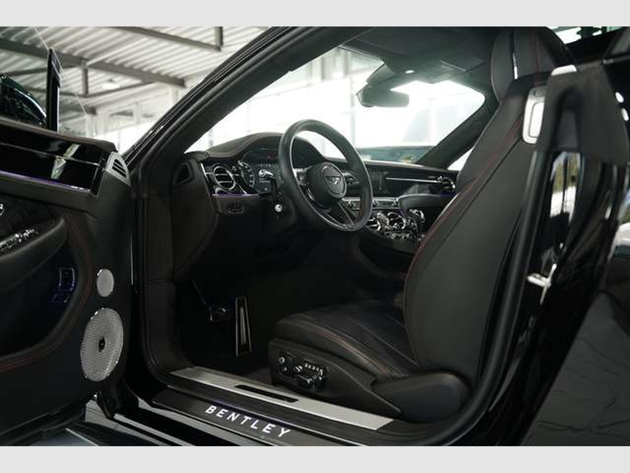 Bentley Continental GT V8 *Mulliner *Blackline *Carbon (2022) - Foto 37