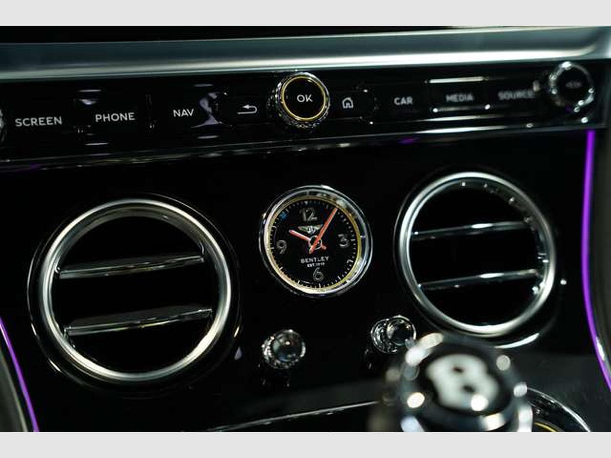 Bentley Continental GT V8 *Mulliner *Blackline *Carbon (2022) - Foto 41