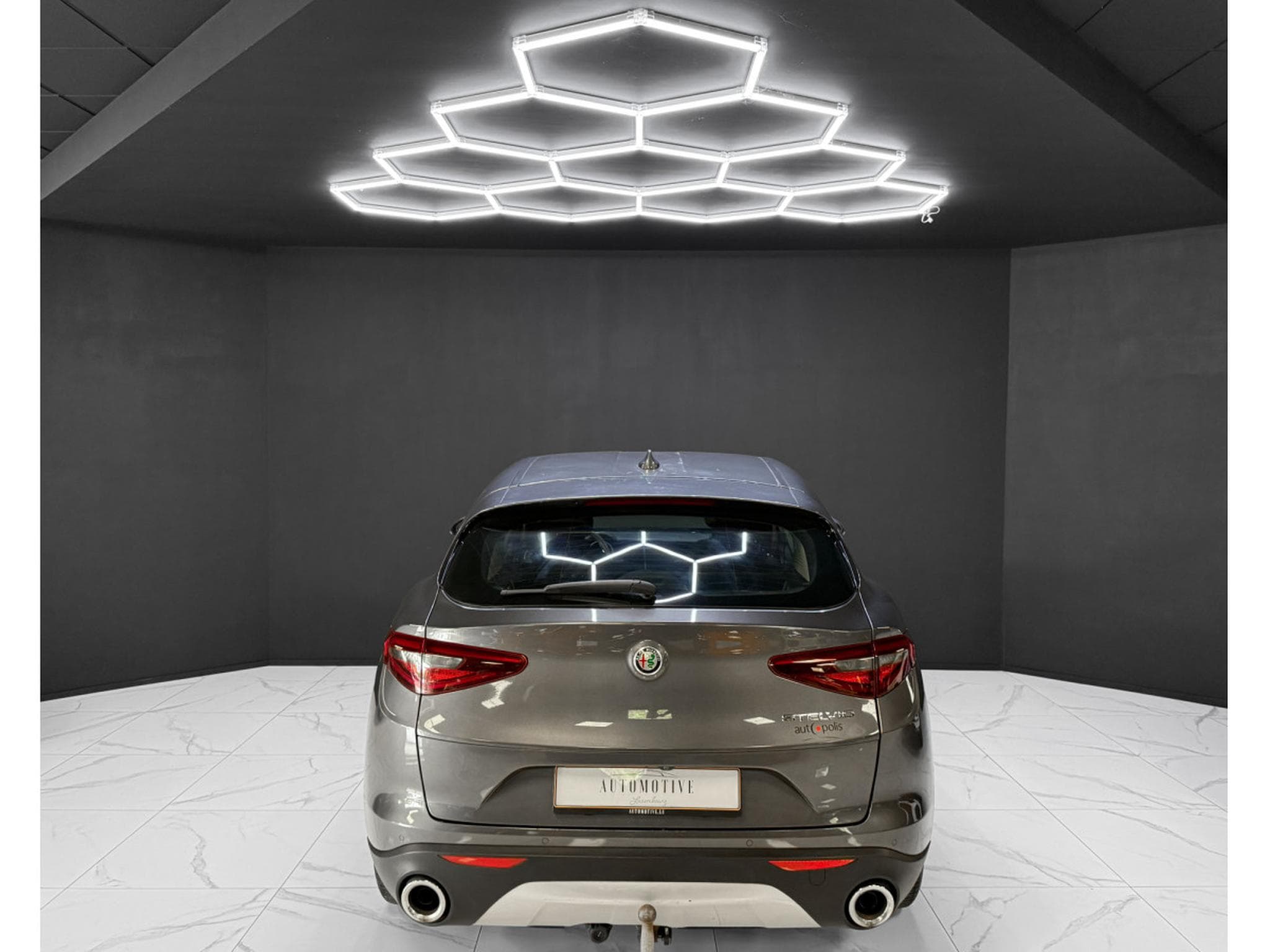 Alfa-Romeo Stelvio 2.2 Diesel 160 ch (2021) - Photo 4