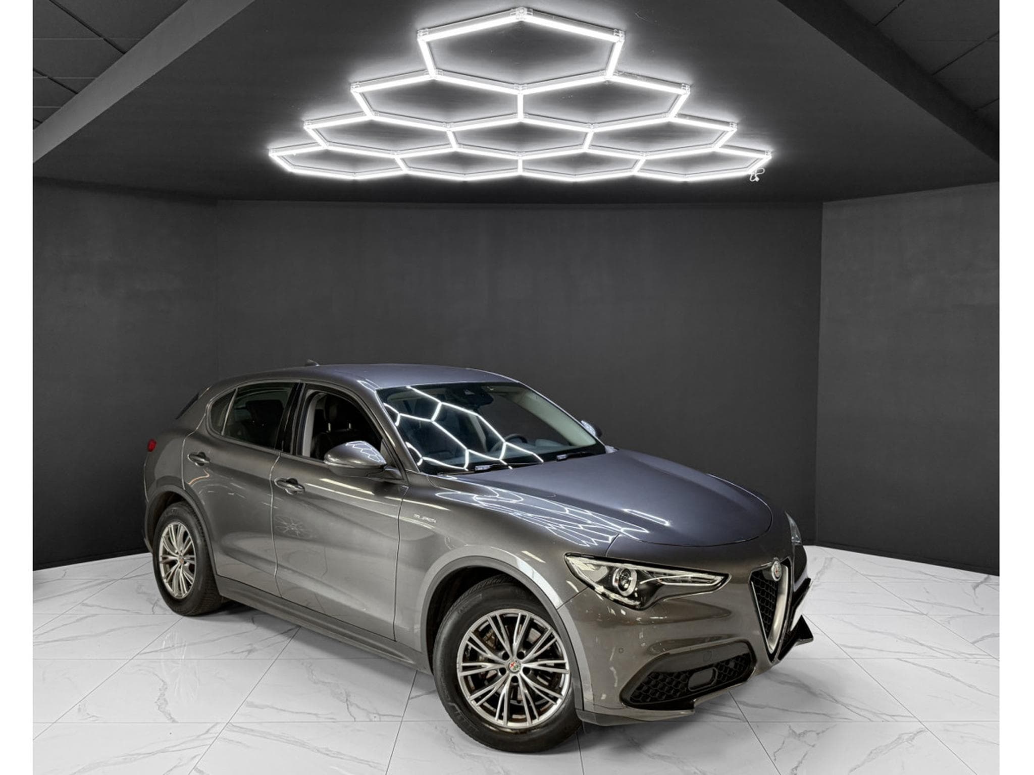 Alfa-Romeo Stelvio 2.2 Diesel 160 ch (2021) - Photo 7