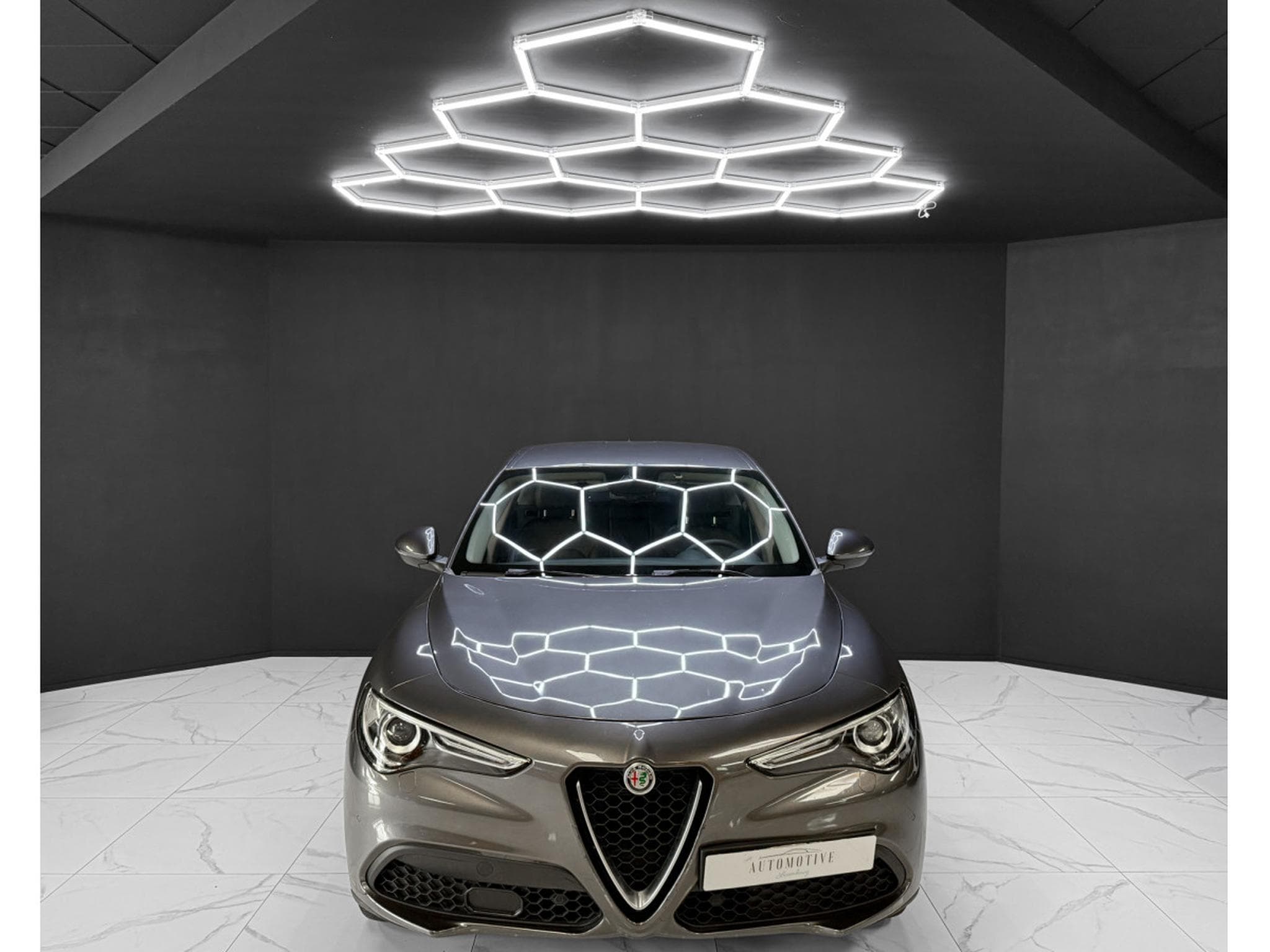 Alfa-Romeo Stelvio 2.2 Diesel 160 ch (2021) - Photo 8
