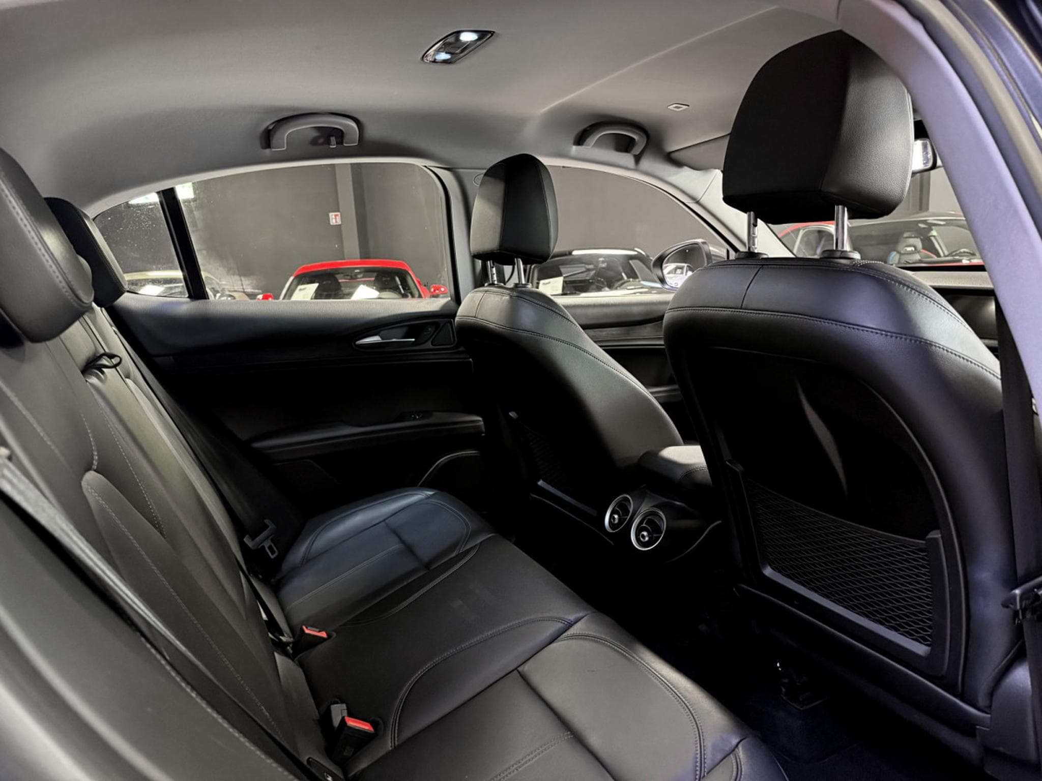 Alfa-Romeo Stelvio 2.2 Diesel 160 ch (2021) - Photo 14