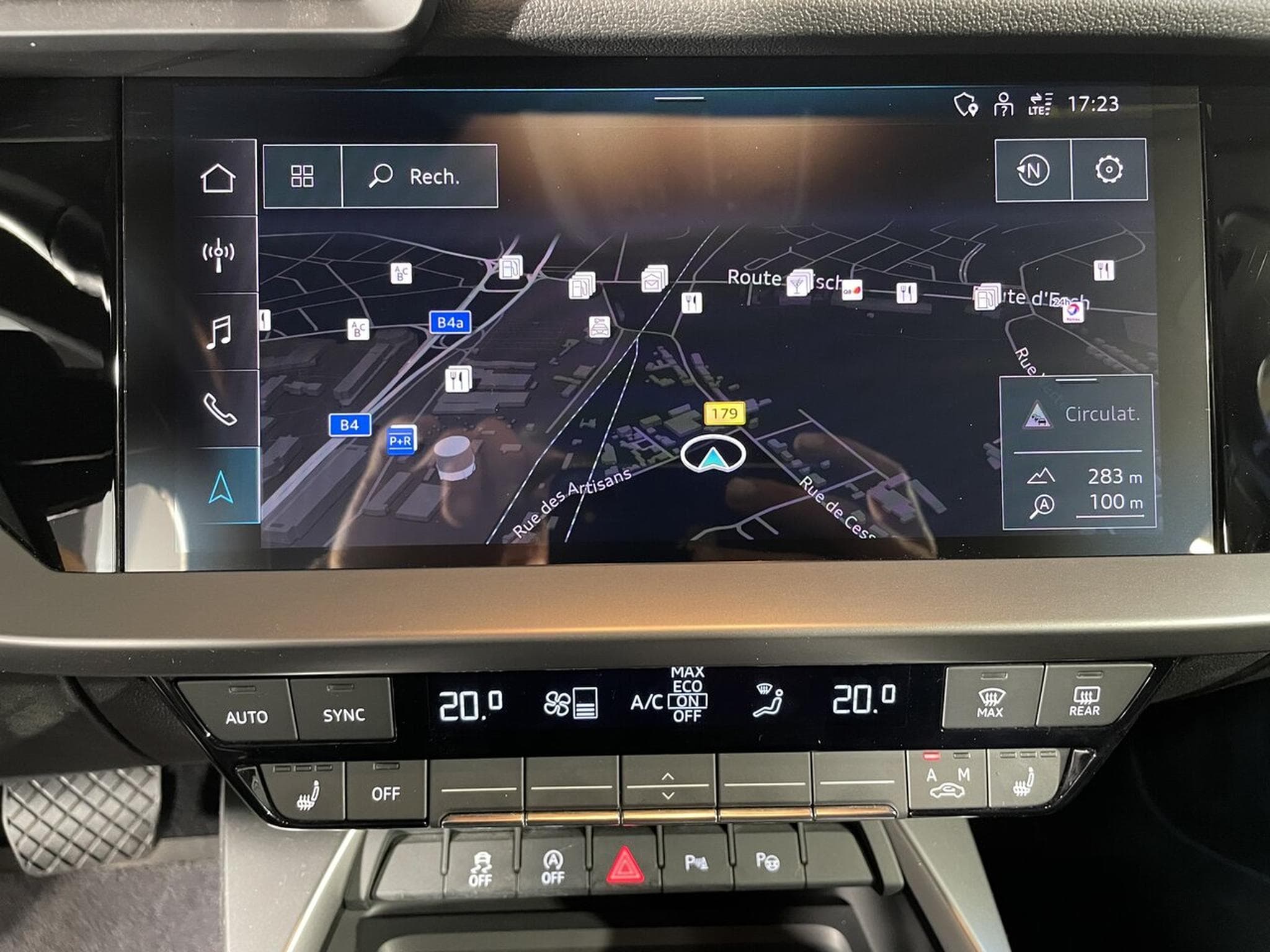 Audi A3 SPORTBACK 35 TFSI 150 S-TRONIC S-LINE CARPLAY (2020) - Photo 4