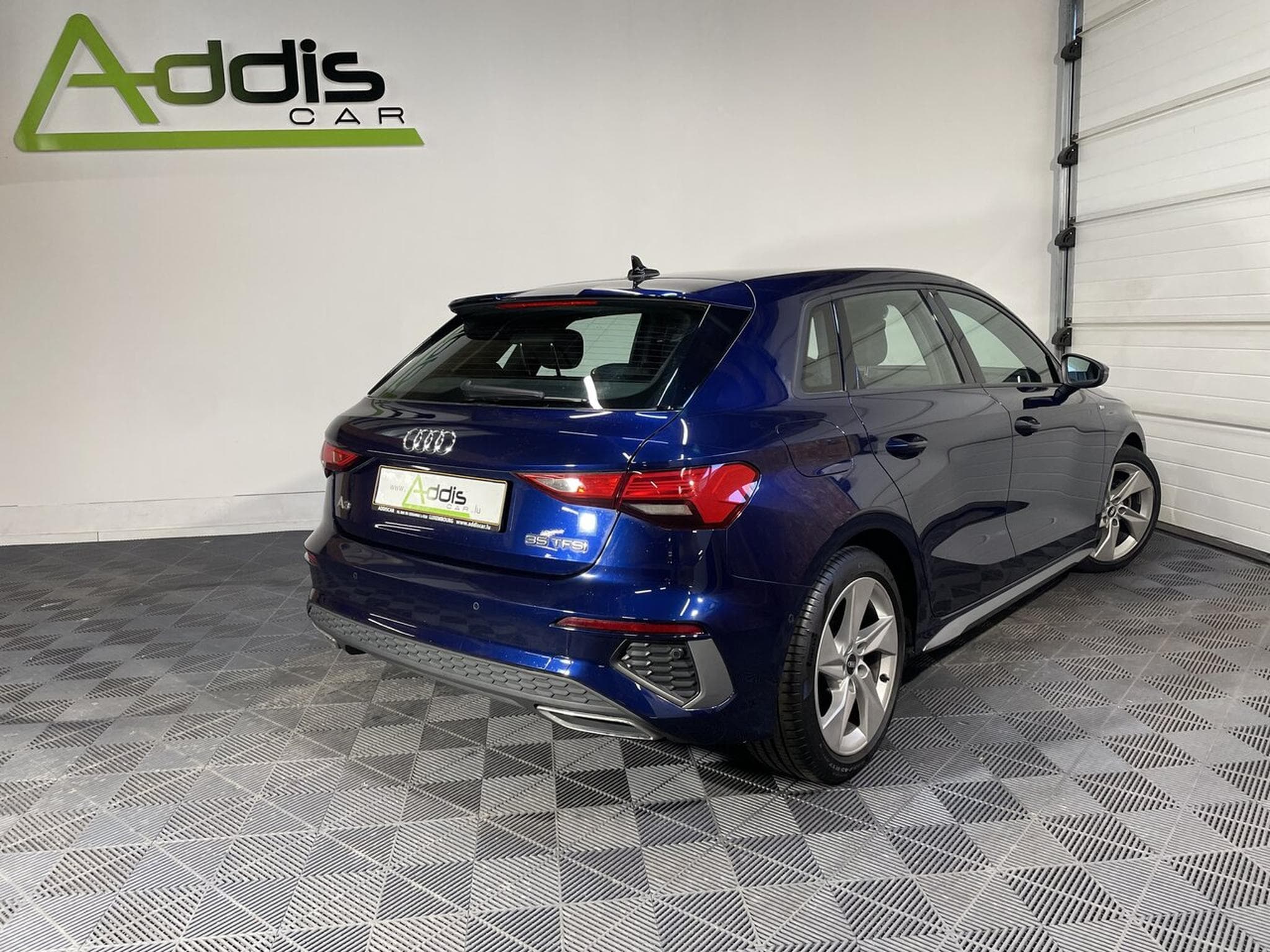 Audi A3 SPORTBACK 35 TFSI 150 S-TRONIC S-LINE CARPLAY (2020) - Photo 2