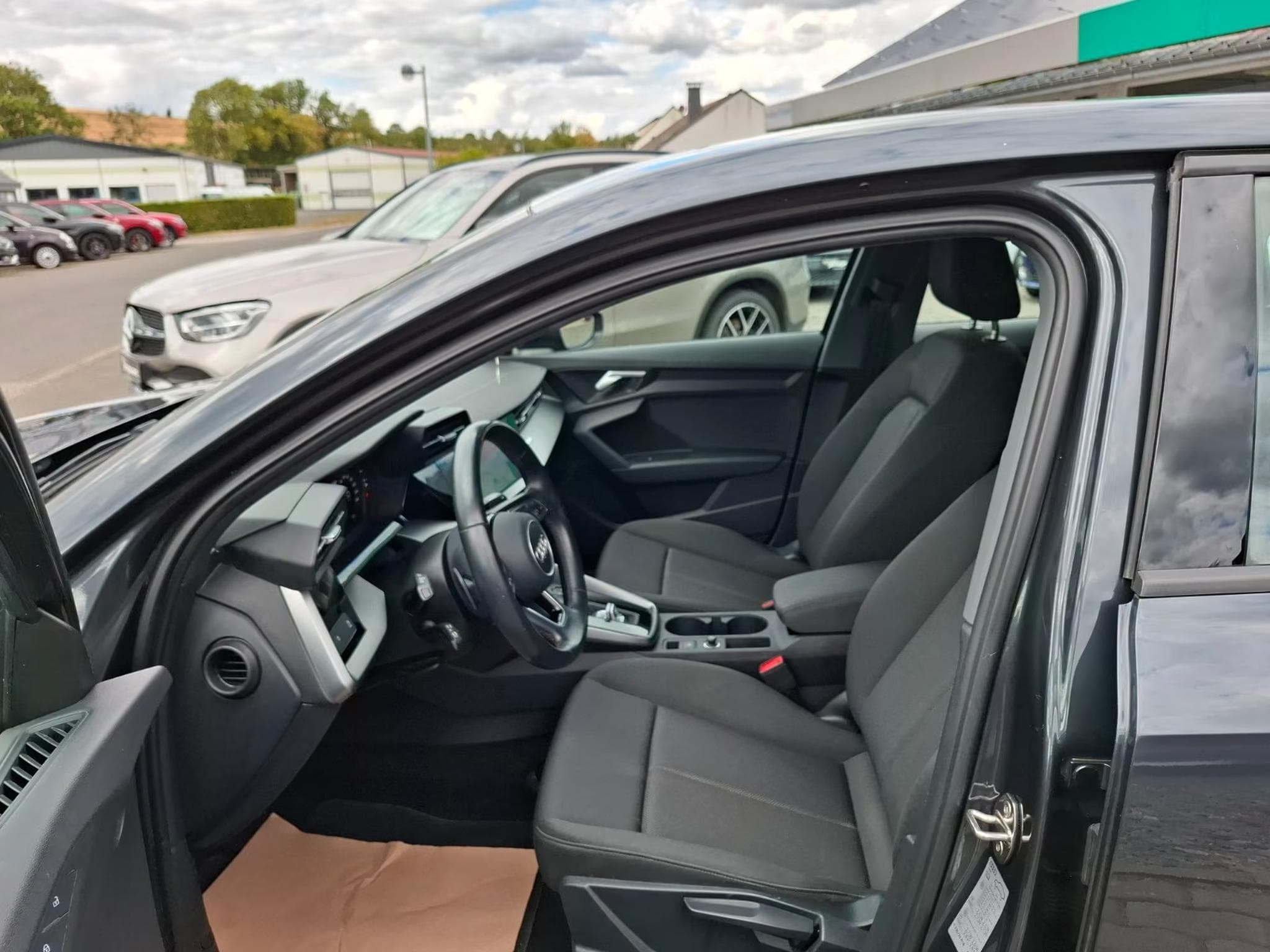 Audi A3 Sportback 30 TDI VIRTUAL NAVI TEMPOMAT LED (2022) - Foto 3