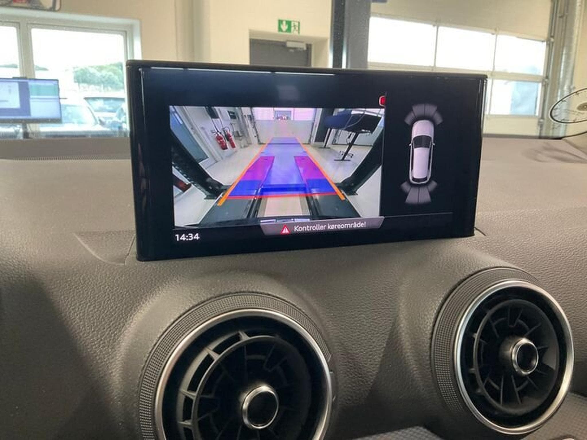 Audi Q2 Advanced 150 cv S-Tronic CAMERA/GPS/HAYON ELEC (2023) - Photo 6