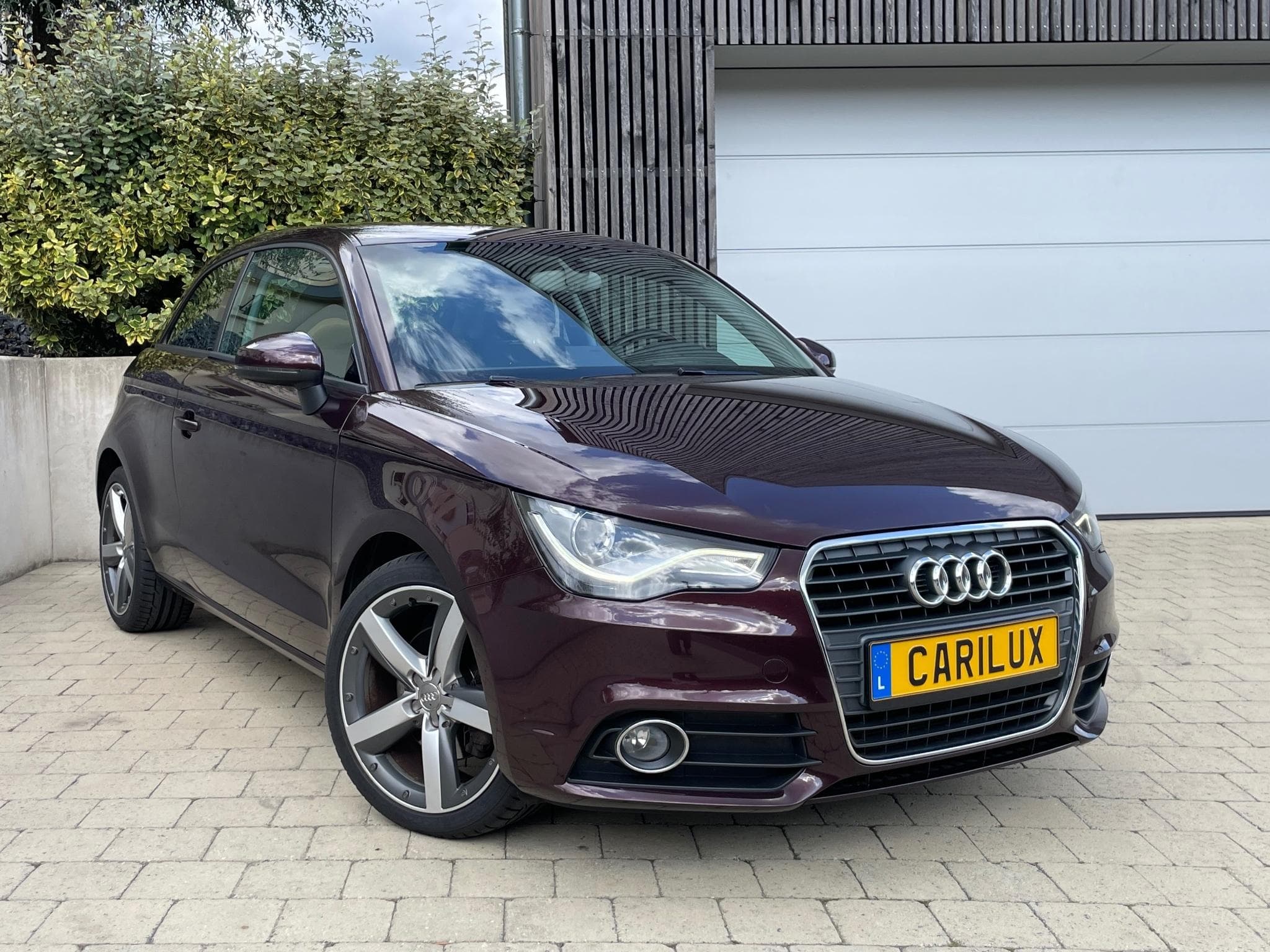 Audi A1 1.4 TFSI S-tronic (2011) - Photo 1