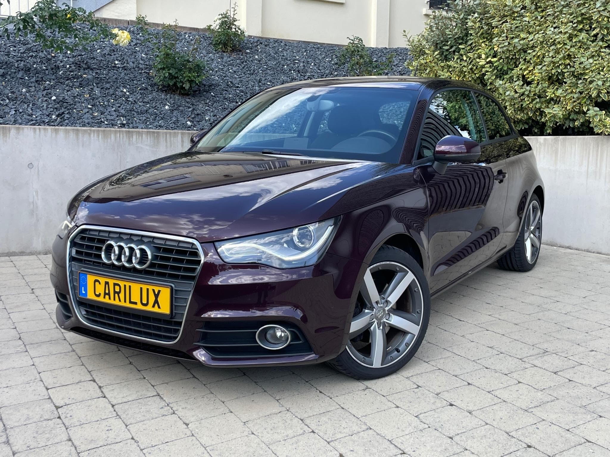 Audi A1 1.4 TFSI S-tronic (2011) - Photo 2