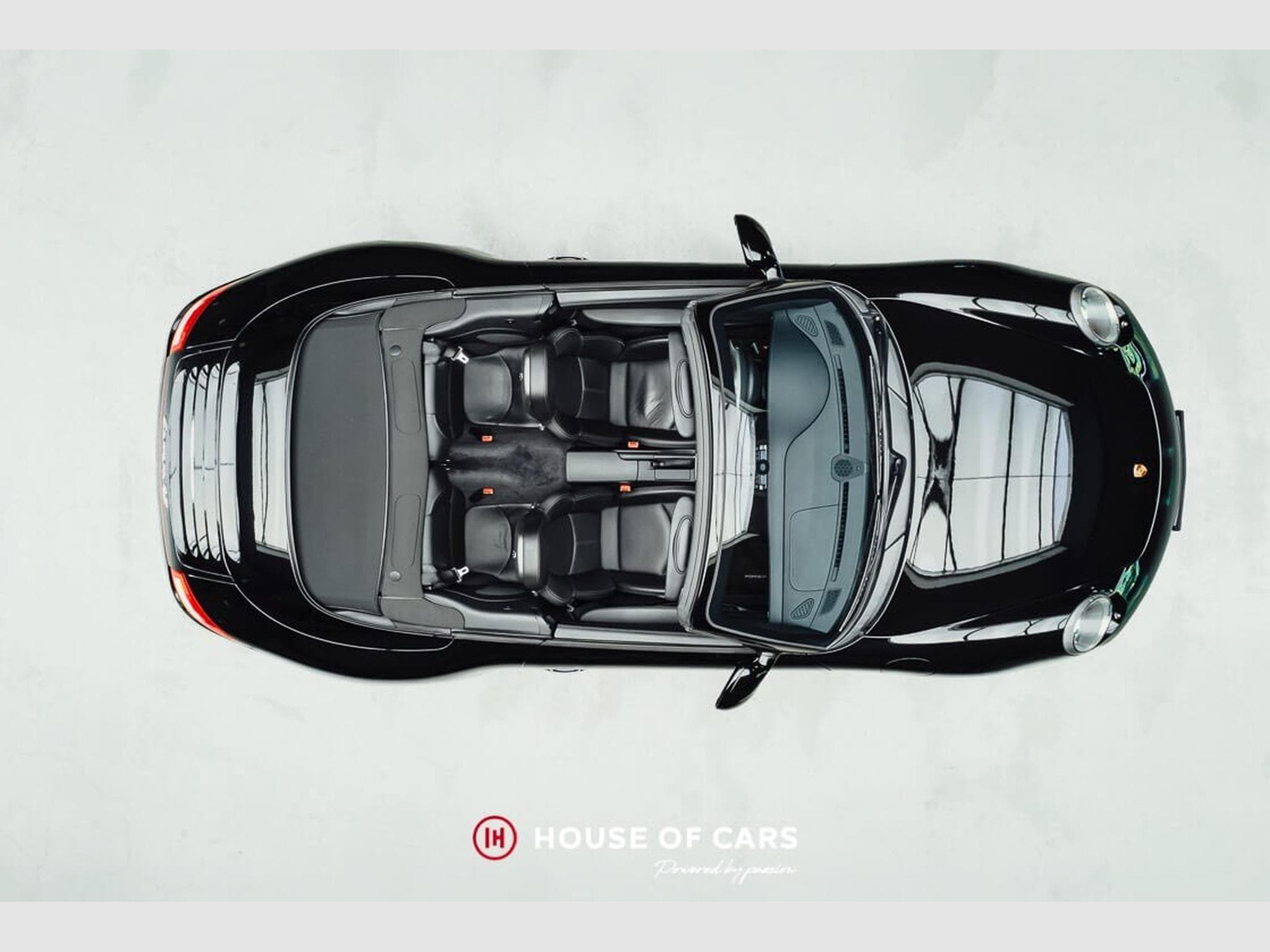 Porsche 911 997.2 CARRERA 4S CABRIOLET MANUAL - JUST SERVICED (2010) - Photo 6