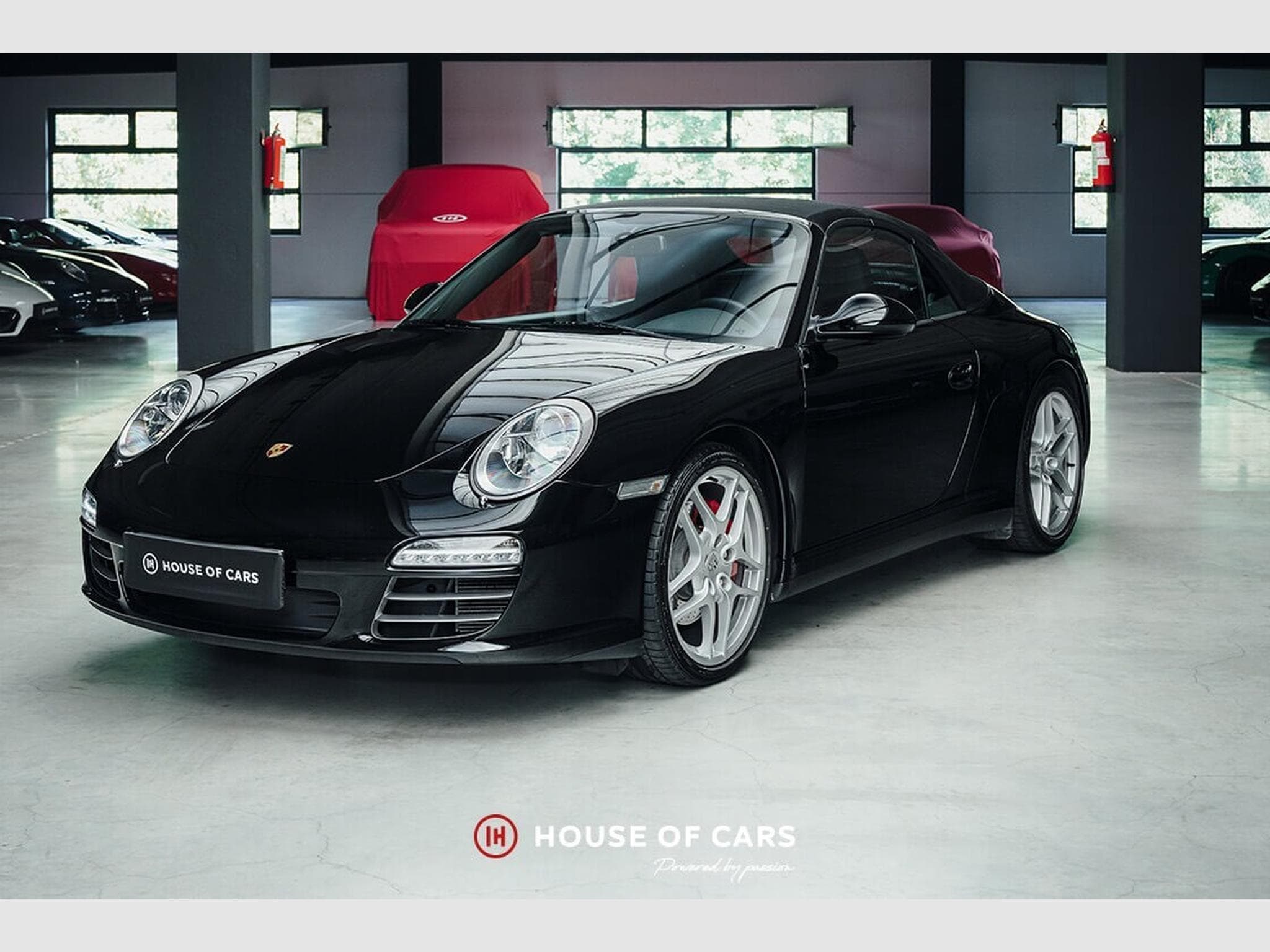 Porsche 911 997.2 CARRERA 4S CABRIOLET MANUAL - JUST SERVICED (2010) - Photo 2