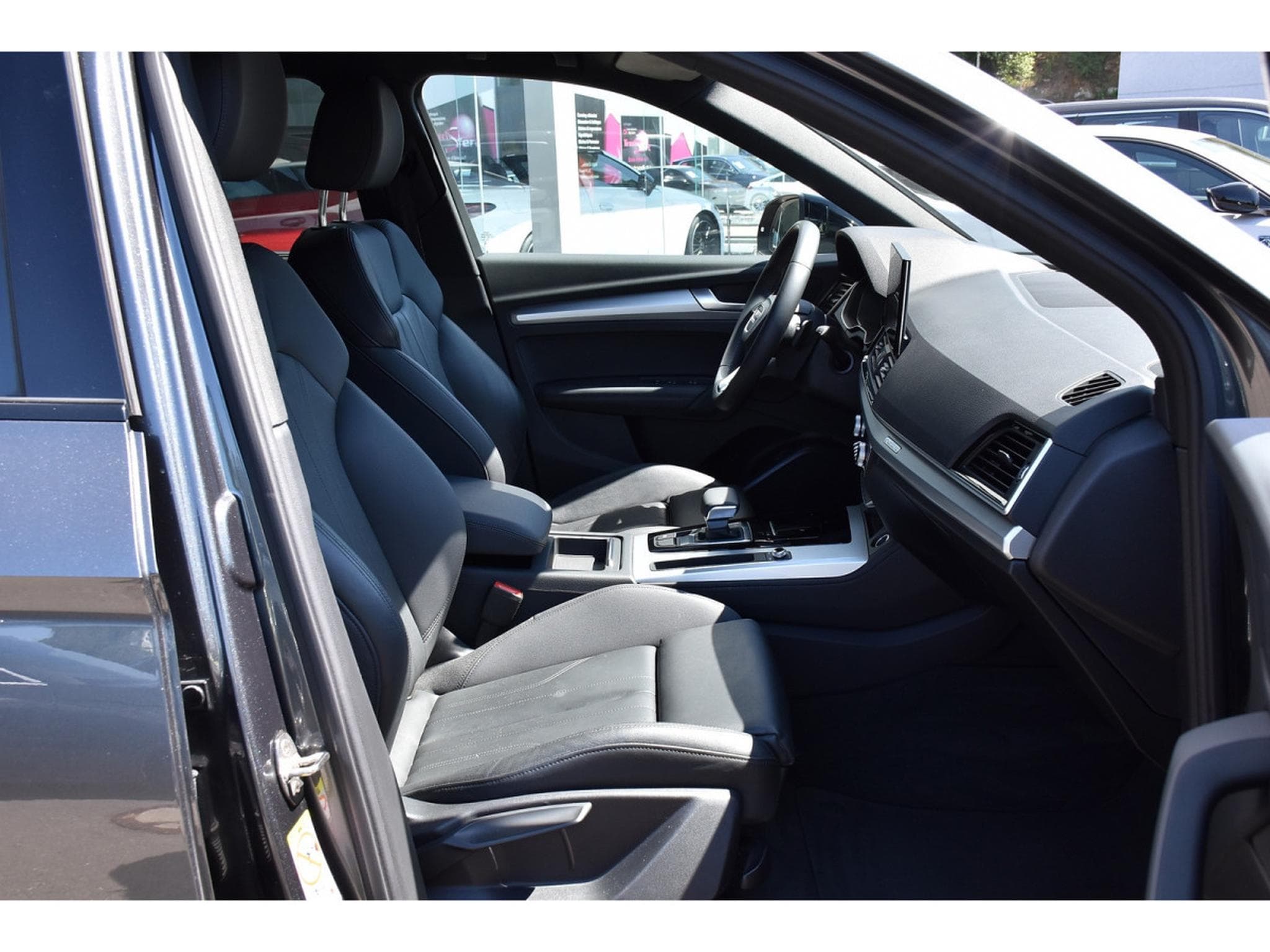 Audi Q5 50 TDI Quattro S-Line Tiptronic CUIR ACC ATT RMQ MATRIX 1° M (2023) - Foto 8