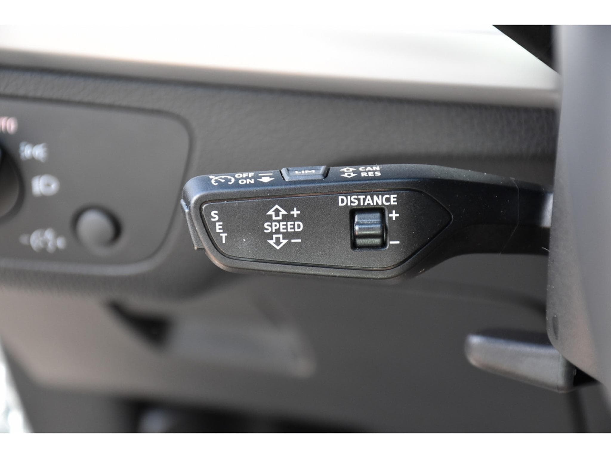 Audi Q5 50 TDI Quattro S-Line Tiptronic CUIR ACC ATT RMQ MATRIX 1° M (2023) - Foto 16