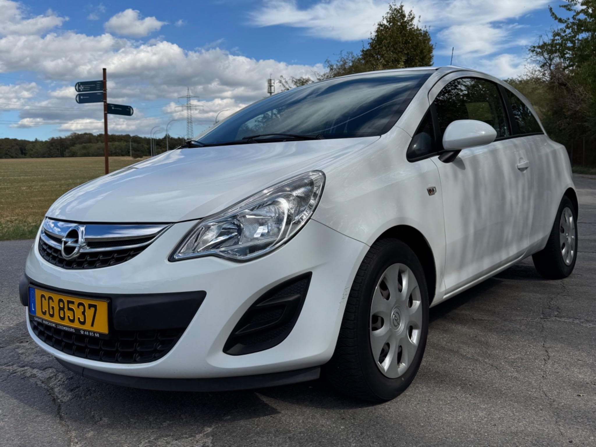 Opel Corsa 1.3 Diesel (2013) - Photo 2