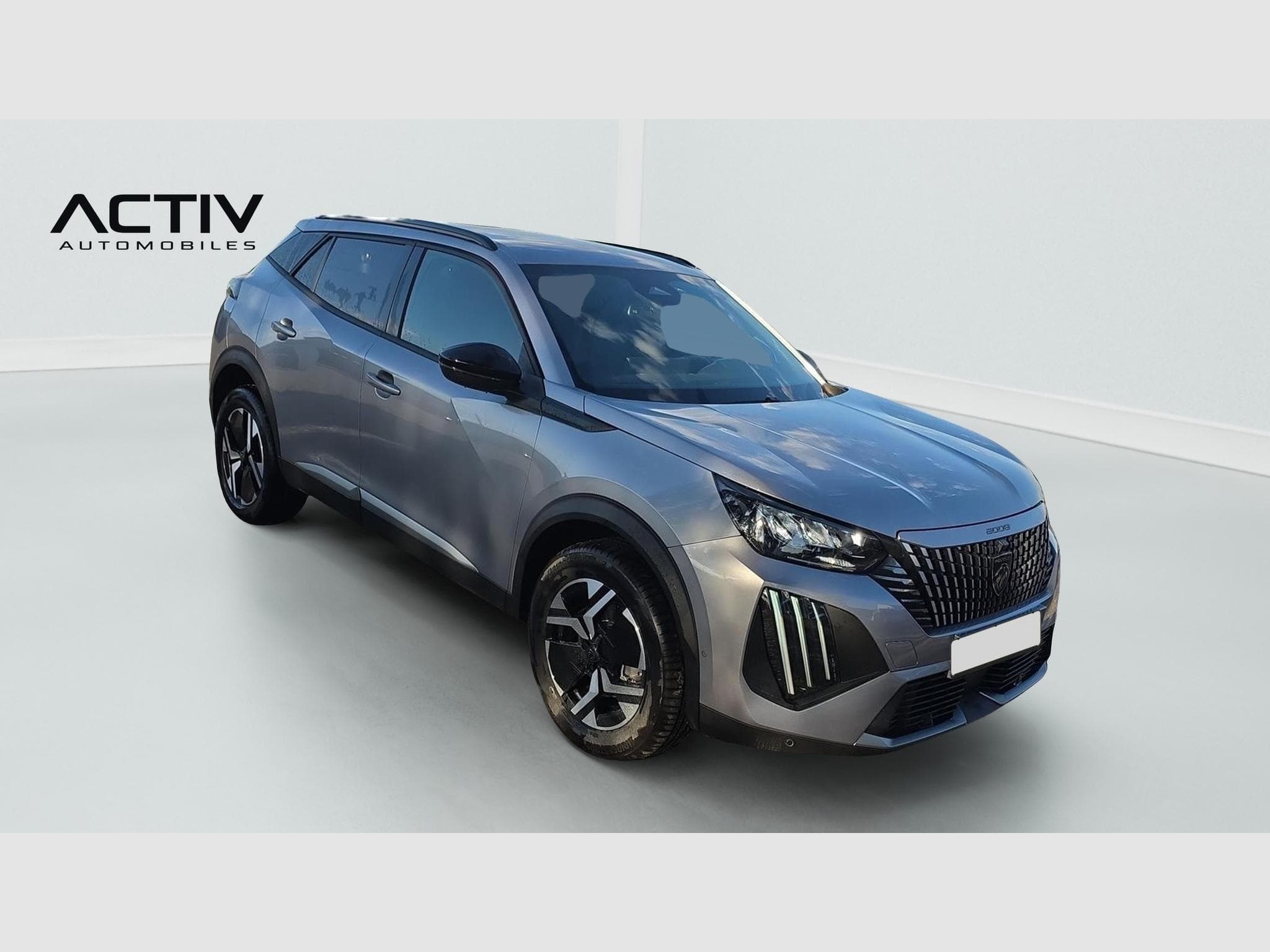 Peugeot 2008 Hybrid 145 e-DCS6 Allure (2026) - Photo 1