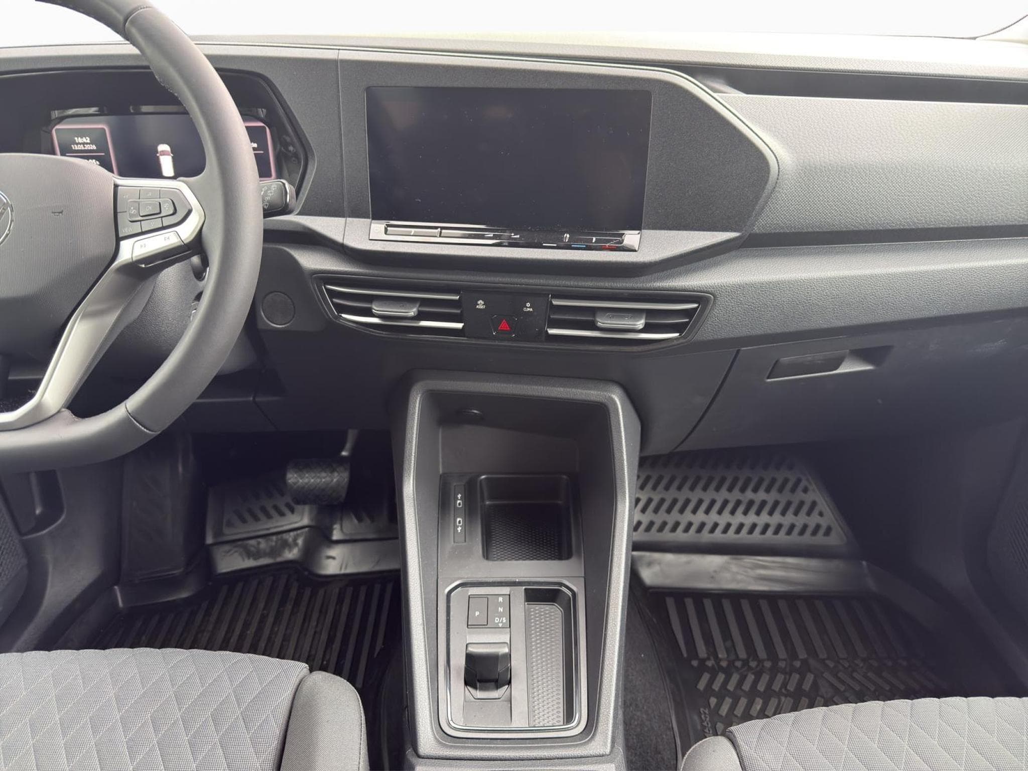 VW Caddy Life (2026) - Foto 11