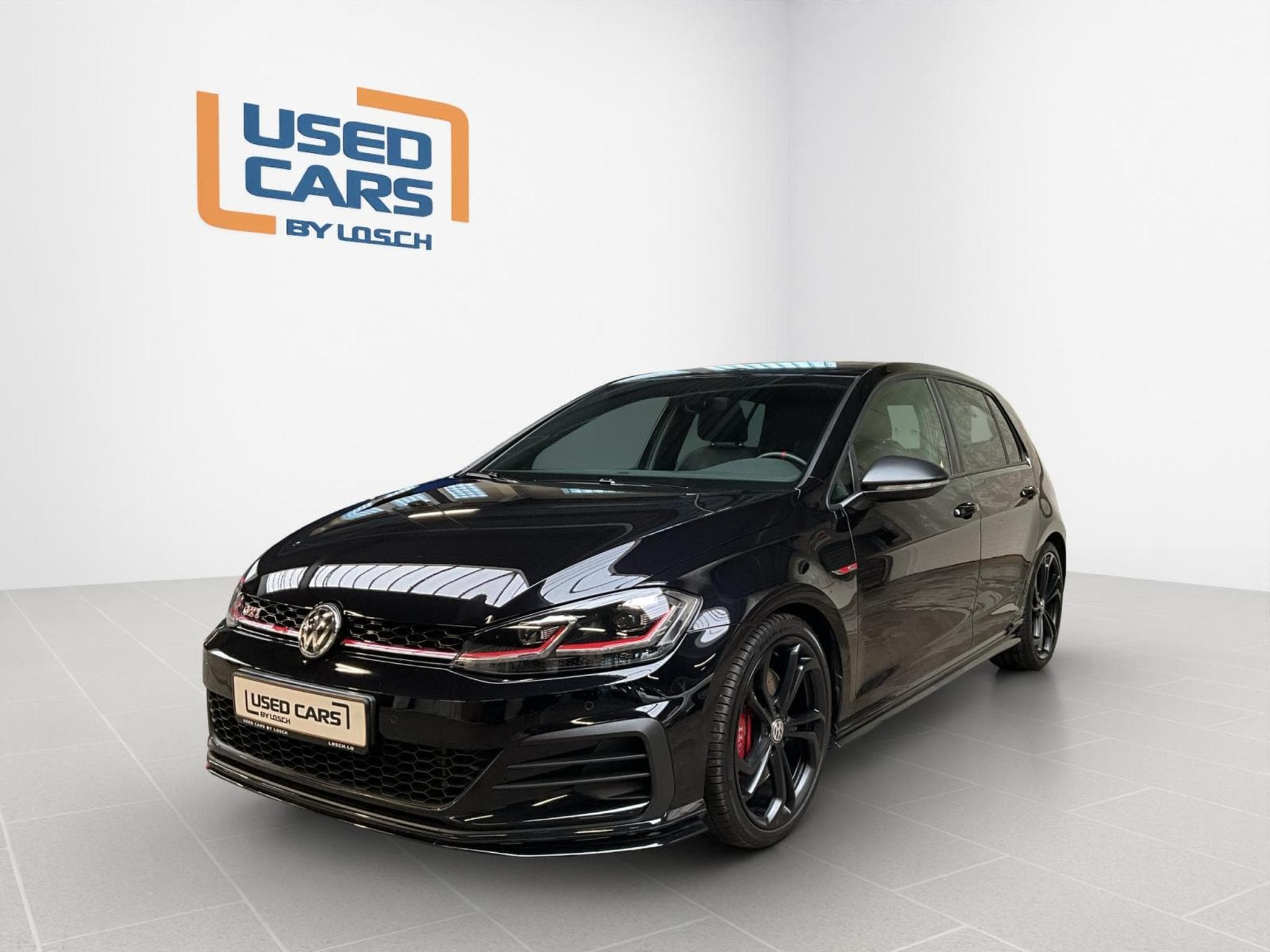 VW Golf GTI-TCR+DSG+Led+LM19+P.Travel+Keyless+Navi+Pano (2020) - Photo 1