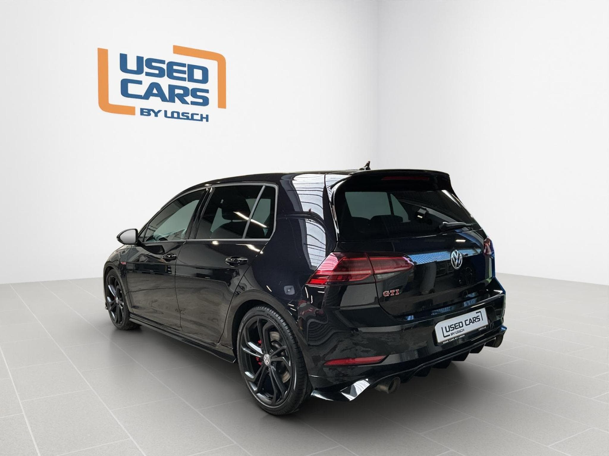 VW Golf GTI-TCR+DSG+Led+LM19+P.Travel+Keyless+Navi+Pano (2020) - Photo 6