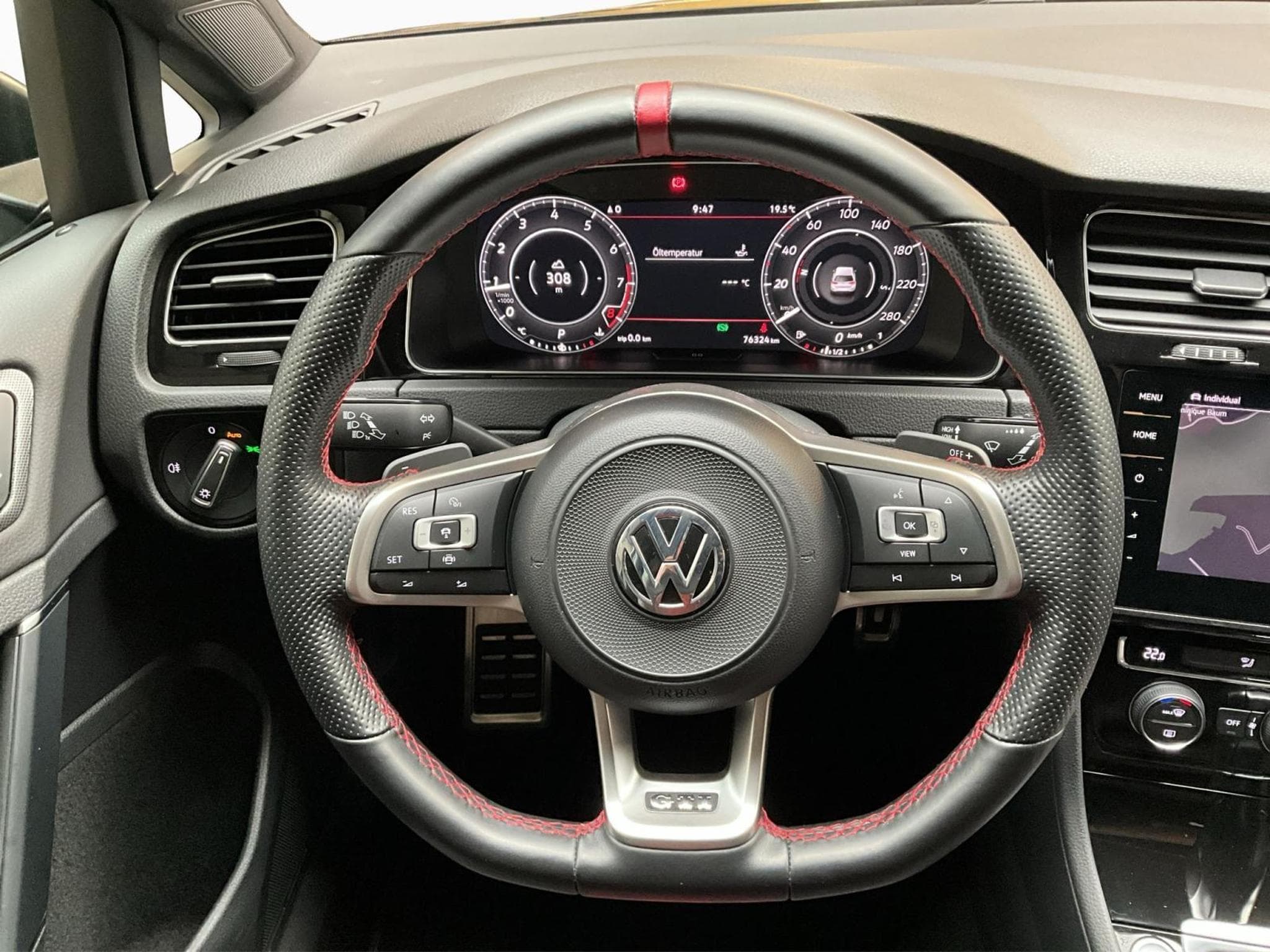 VW Golf GTI-TCR+DSG+Led+LM19+P.Travel+Keyless+Navi+Pano (2020) - Photo 10