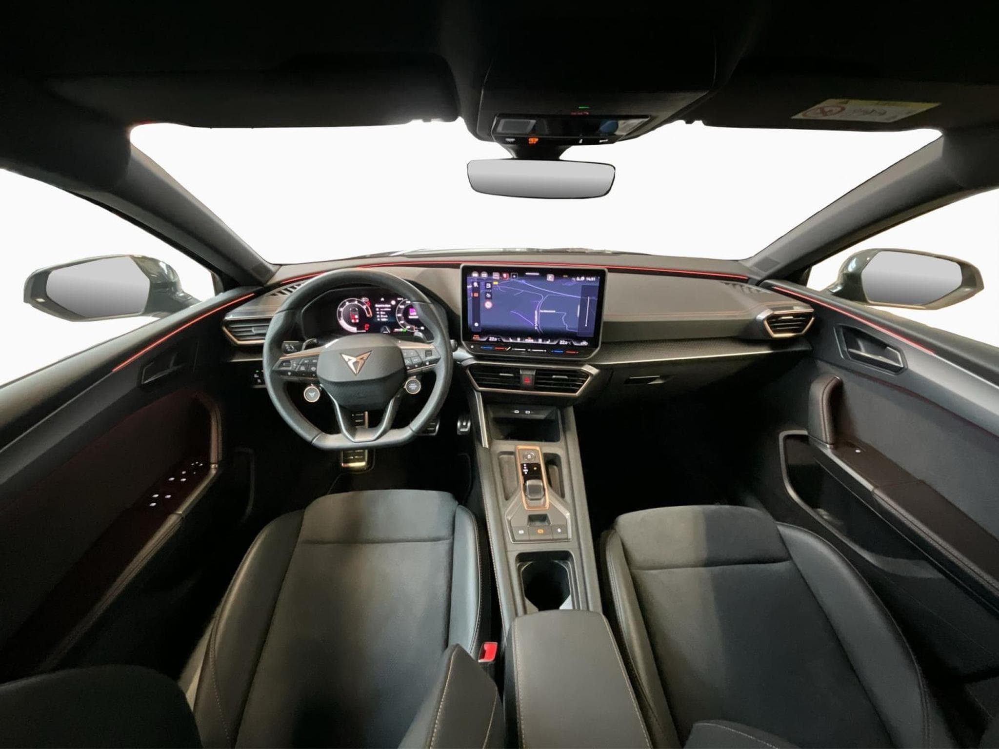 Cupra Leon TDI+DSG+Pure-Perf+Dynamic-Design+Led (2025) - Photo 2