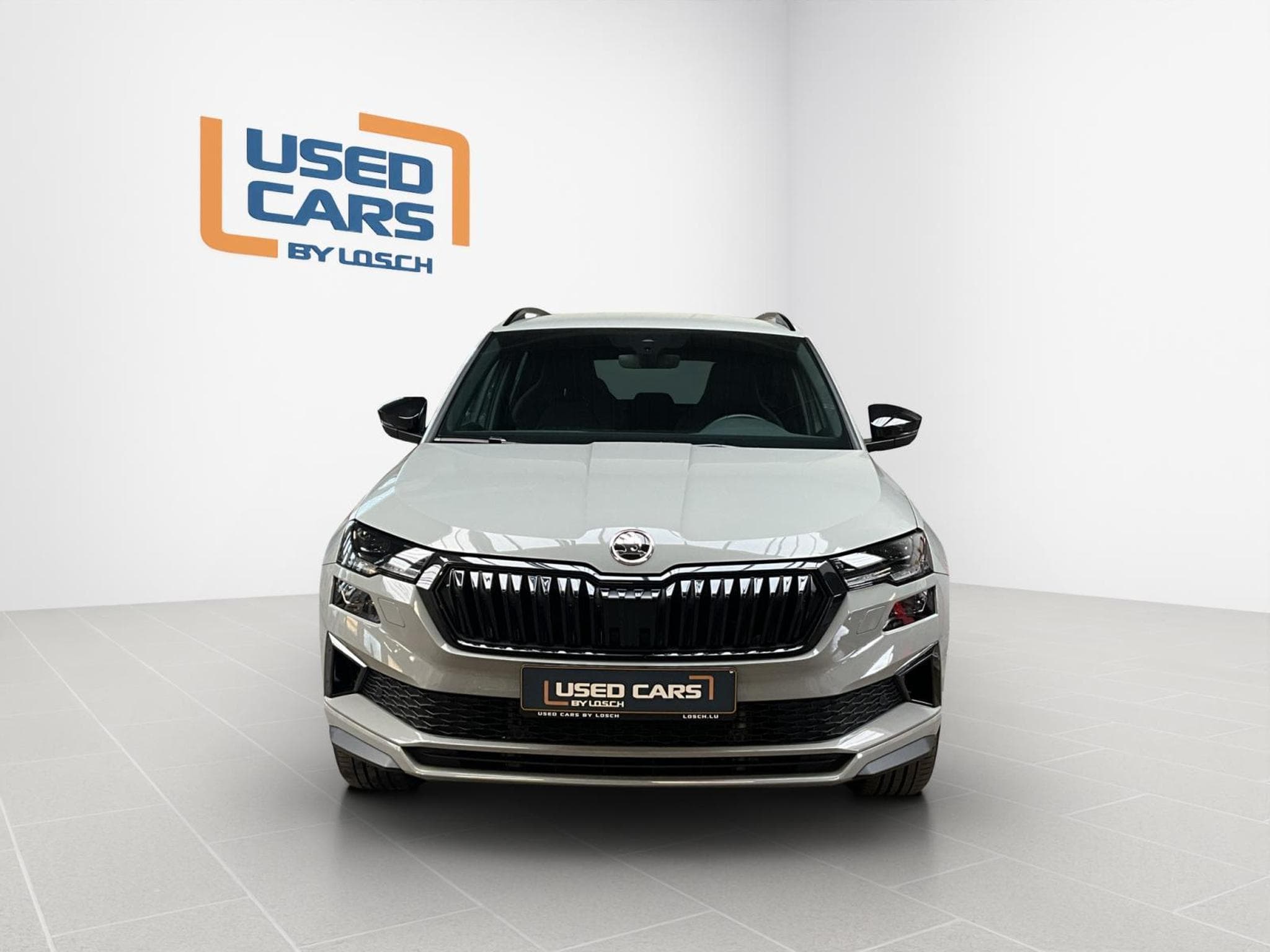 Skoda Karoq Sportsline+DSG+P.Travel+AHK+Easy-Open+Led+Navi (2025) - Photo 3