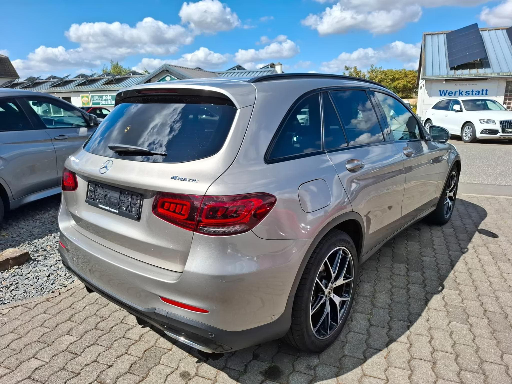Mercedes GLC 400 d 4Matric AMG Line 360° AHK 20" PANO (2019) - Photo 2