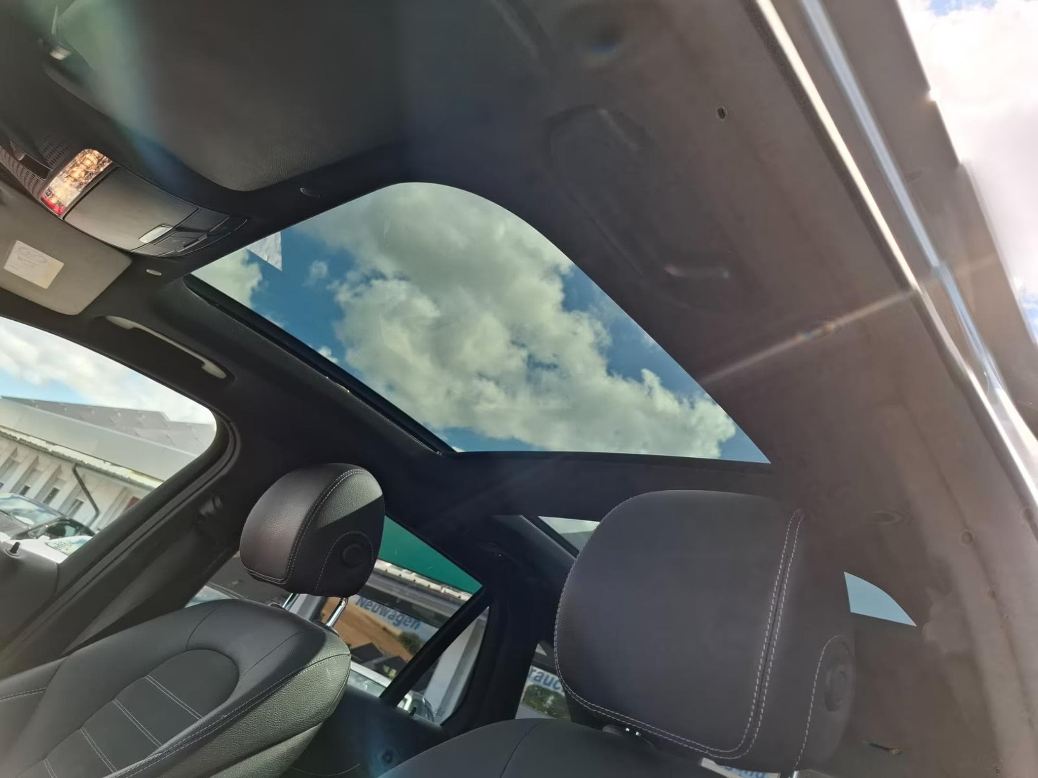 Mercedes GLC 400 d 4Matric AMG Line 360° AHK 20" PANO (2019) - Photo 4