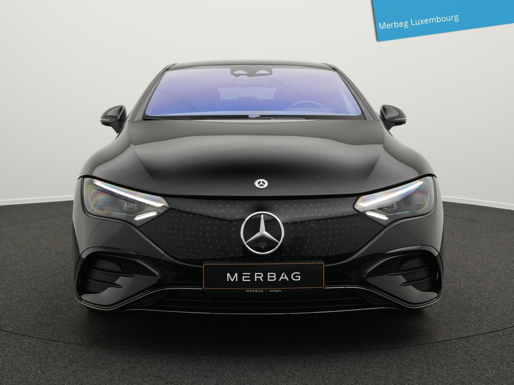 Mercedes EQE 4MATIC AMG-Line (2025) - Photo 2