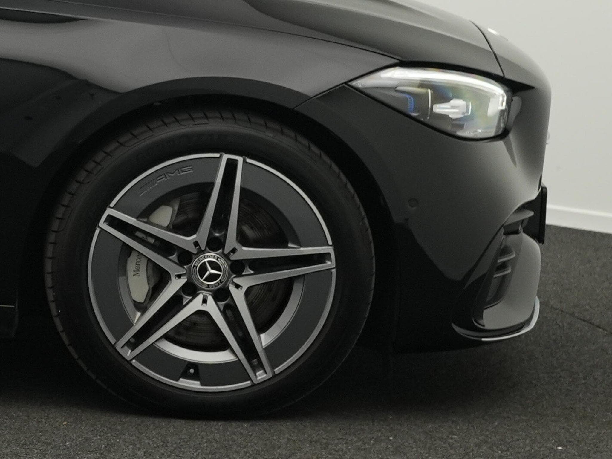 Mercedes C 220 d 4MATIC T-Modell AMG-Line Premium Plus (2025) - Photo 8