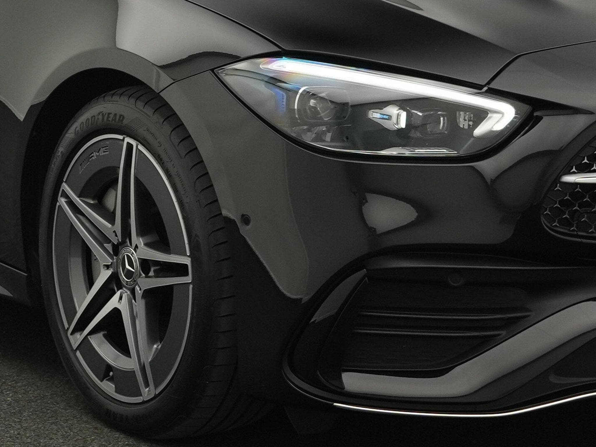 Mercedes C 220 d 4MATIC T-Modell AMG-Line Premium Plus (2025) - Photo 9