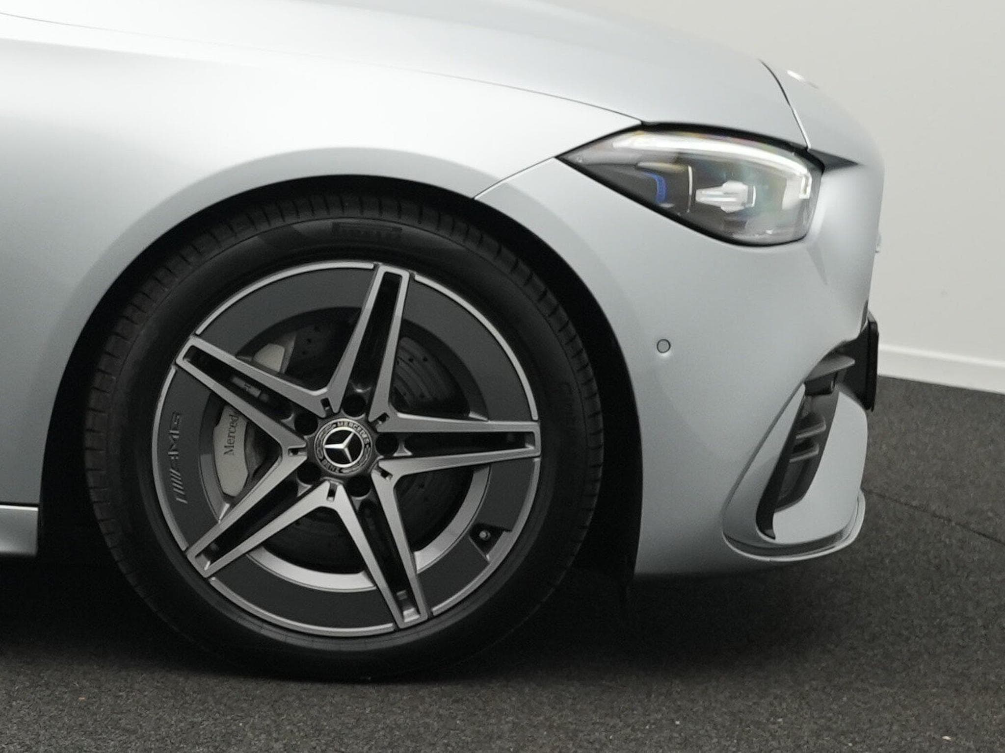 Mercedes C 220 d 4MATIC T-Modell AMG-Line Premium (2025) - Photo 8