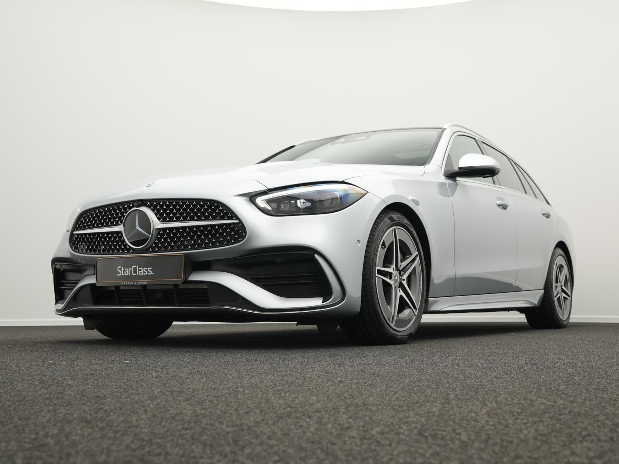 Mercedes C 220 d 4MATIC T-Modell AMG-Line Premium (2025) - Photo 10