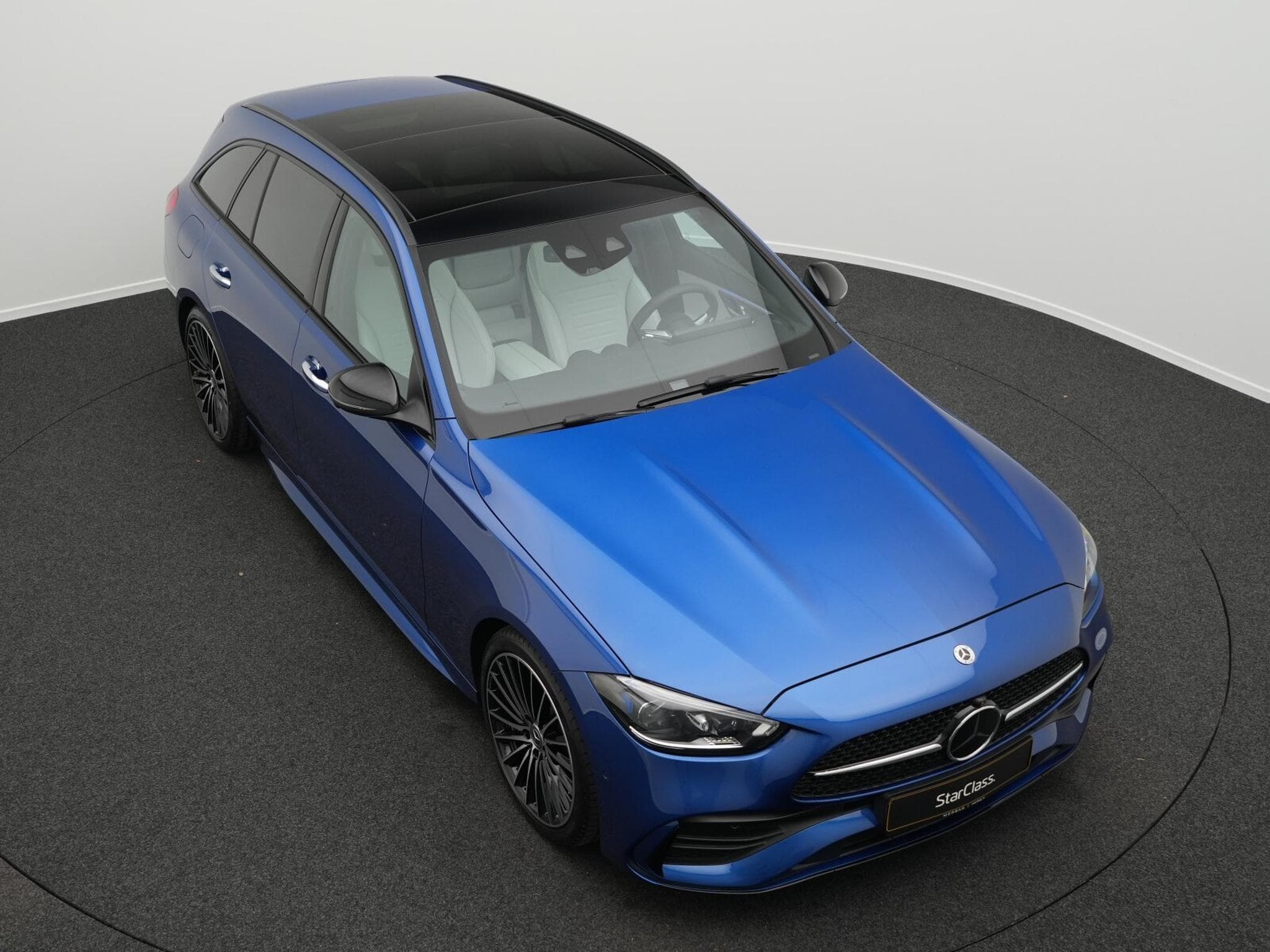 Mercedes C 220 d T-Modell AMG Line Premium (2026) - Photo 12
