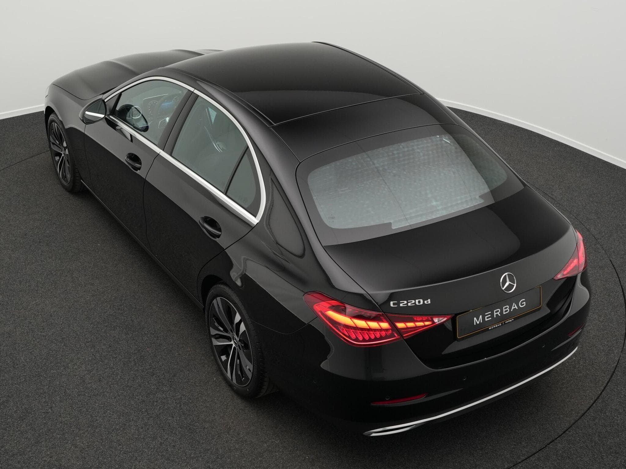 Mercedes C 220 d Avantgarde (2026) - Photo 13