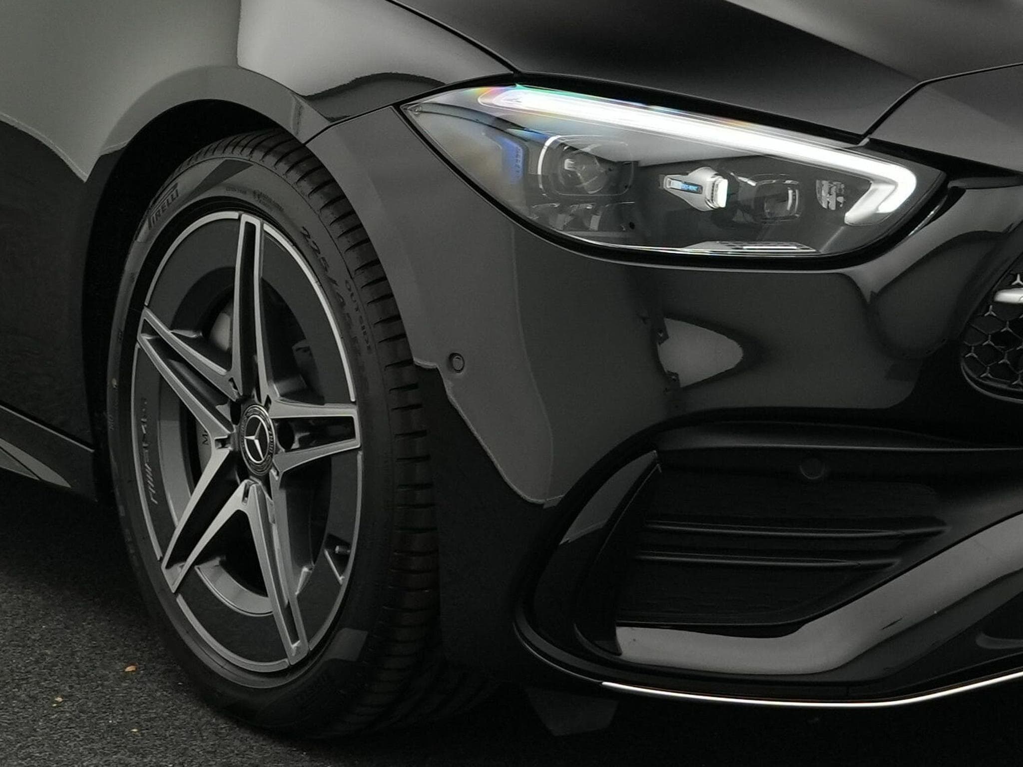 Mercedes C 220 d T-Modell AMG-Line Premium Plus (2025) - Foto 9