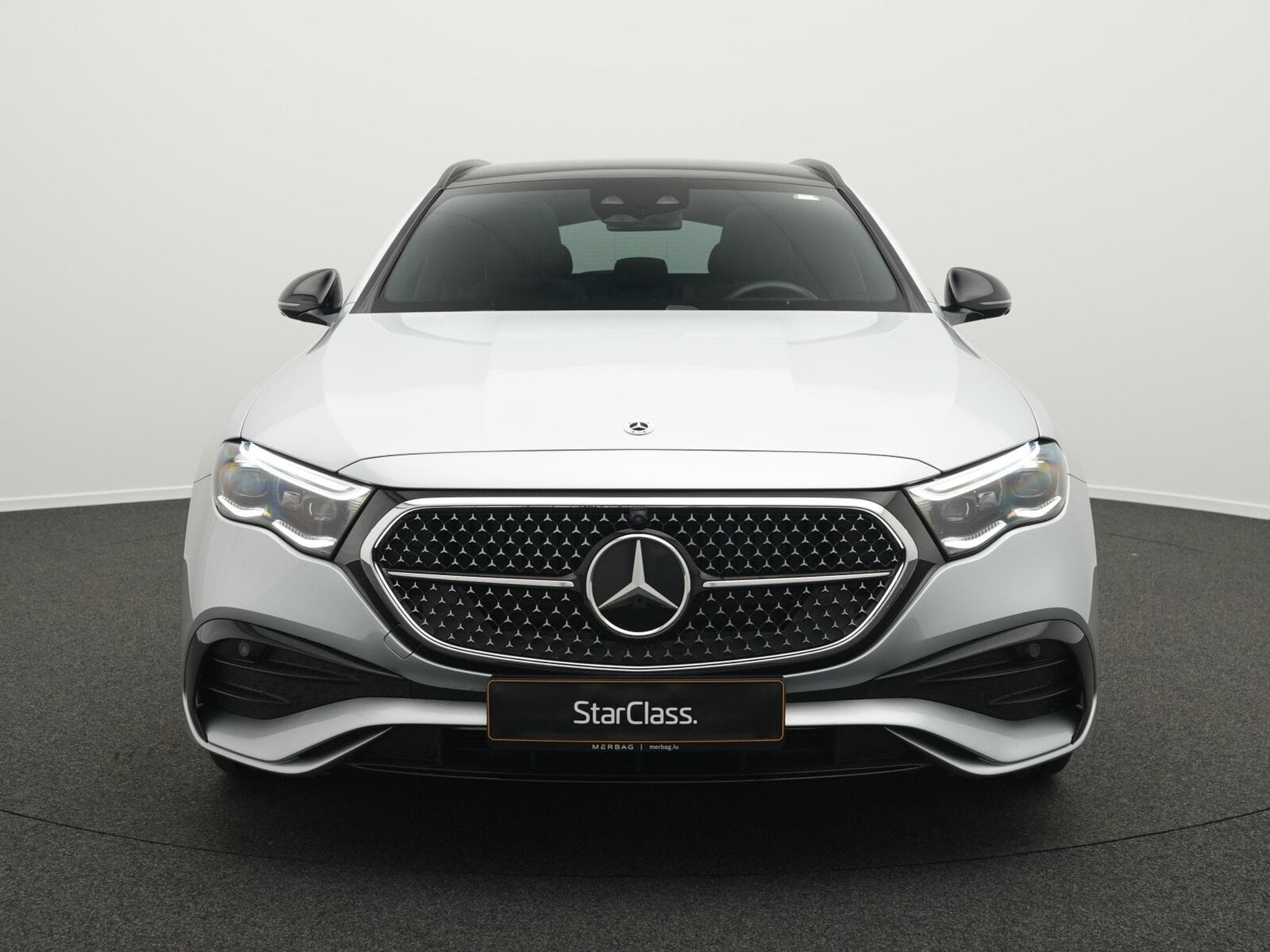 Mercedes Classe E d T-Modell AMG-Line Premium Plus (2025) - Photo 2