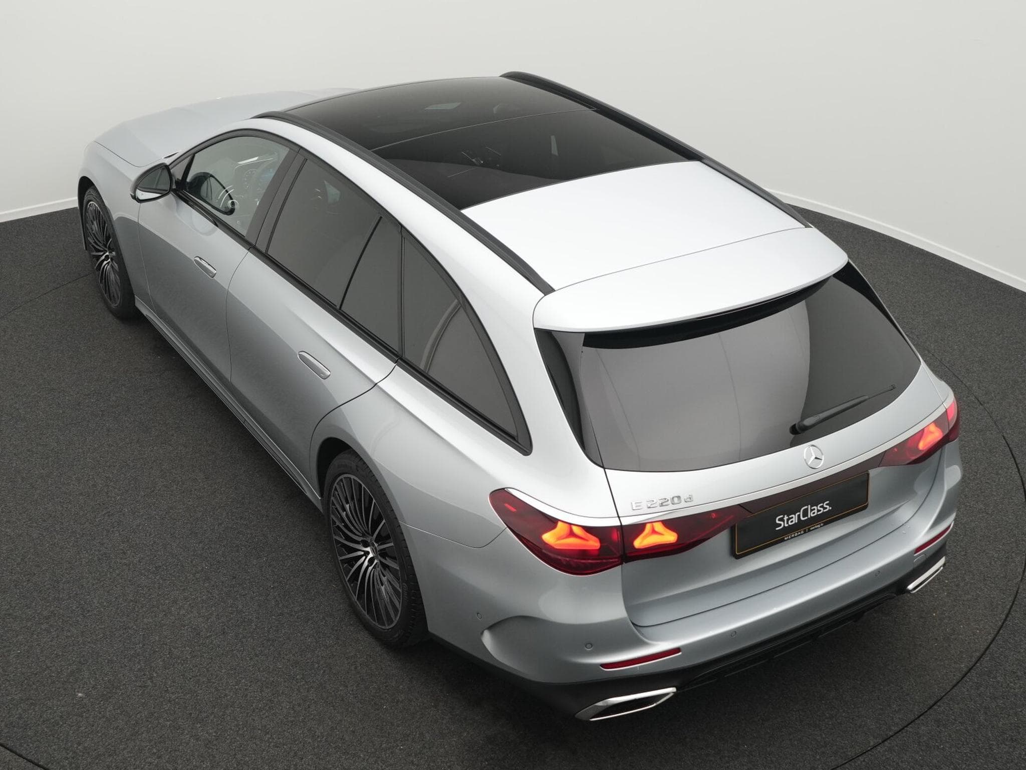 Mercedes Classe E d T-Modell AMG-Line Premium Plus (2025) - Photo 13