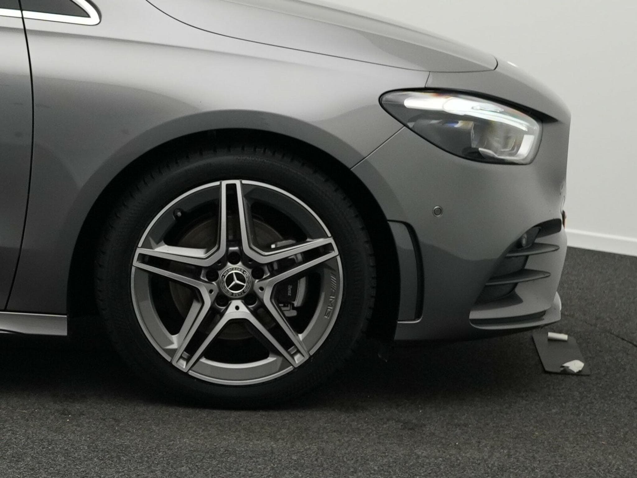 Mercedes B 180 d AMG-Line Advanced Plus (2026) - Photo 8