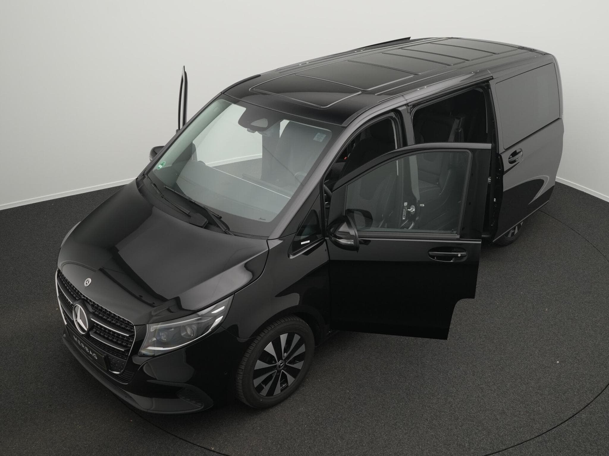 Mercedes V d STYLE Lang (2026) - Photo 12